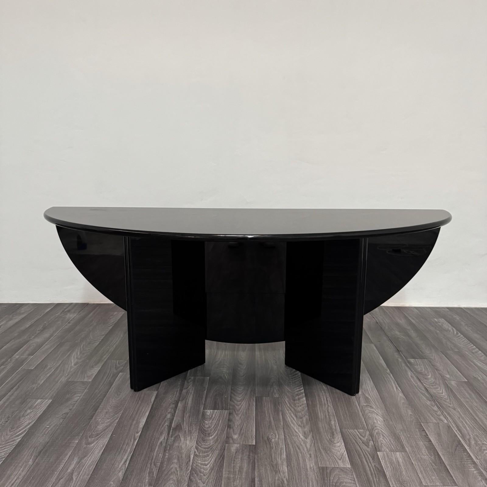 Post-Modern Tavolo – Consolle Antella, Kazuhide Takahama, Studio Simon Gavina, 1975 For Sale