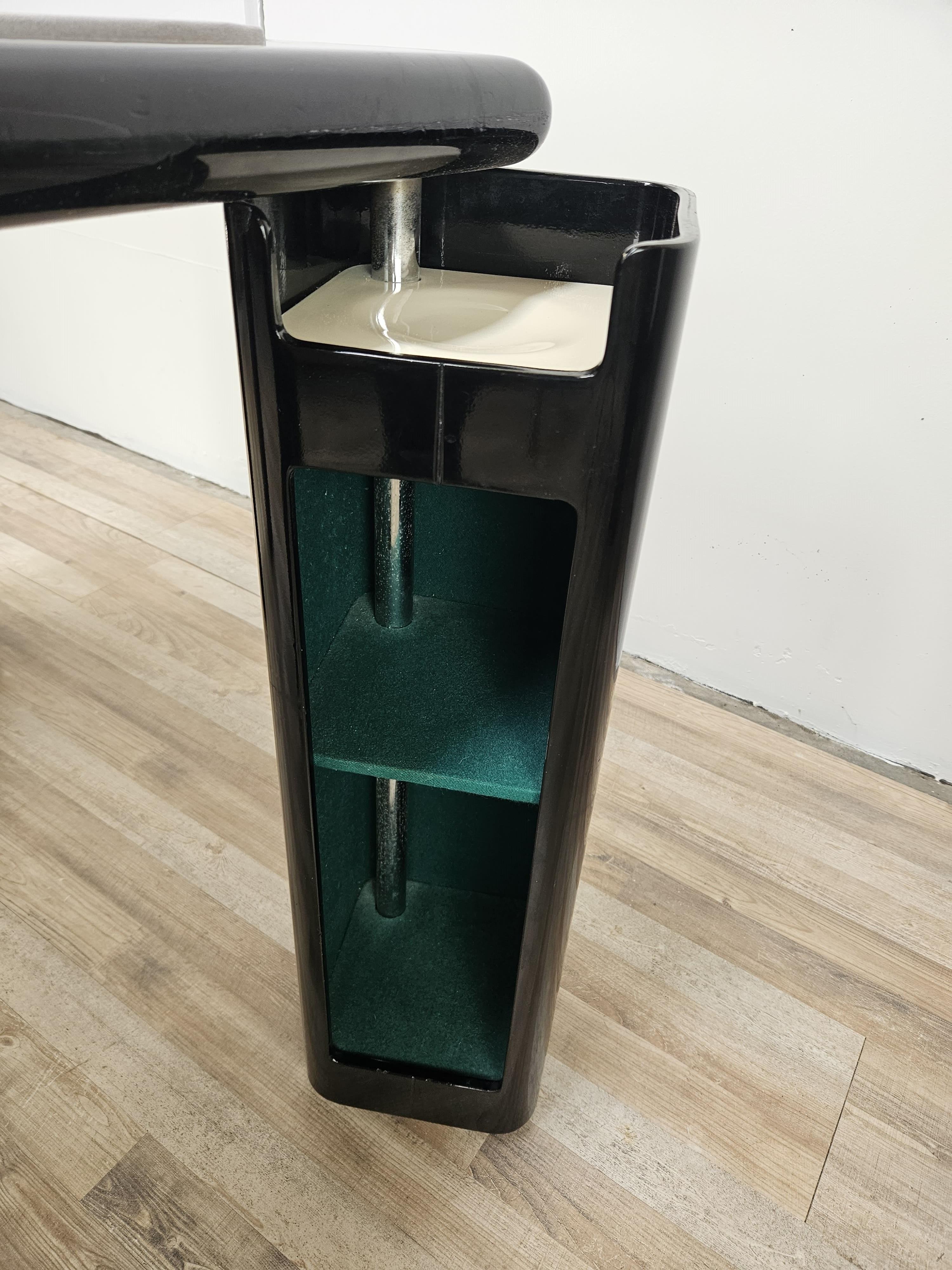 Lacquered wood card table by Pierluigi Molinari for Pozzi Milano 1970 For Sale 12