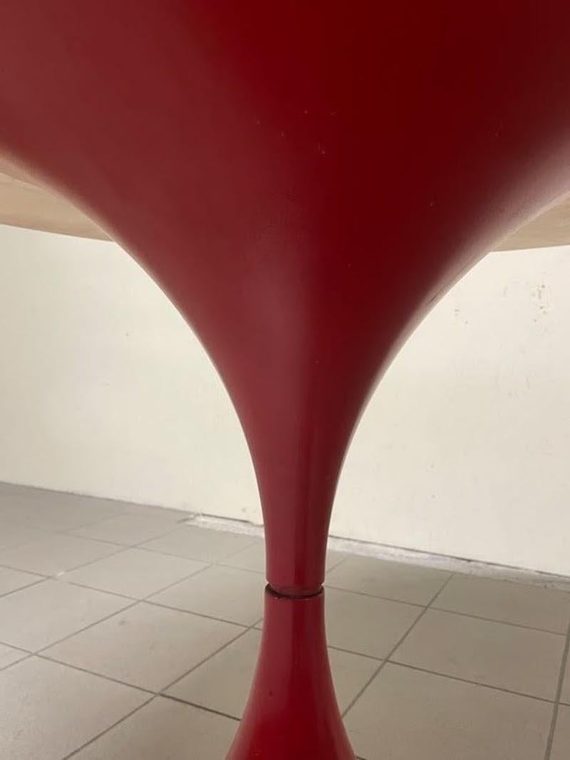 Tavolo da pranzo a clessidra con base in metallo e piano in marmo, anni '60-'70 en venta 7