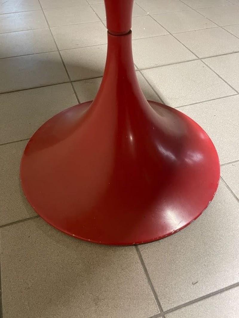 Tavolo da pranzo a clessidra con base in metallo e piano in marmo, anni '60-'70 en venta 8