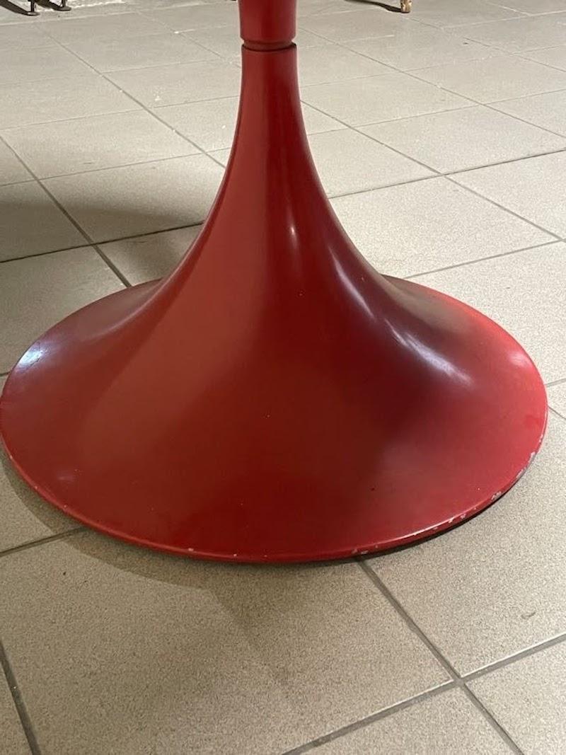 Tavolo da pranzo a clessidra con base in metallo e piano in marmo, anni '60-'70 en venta 11