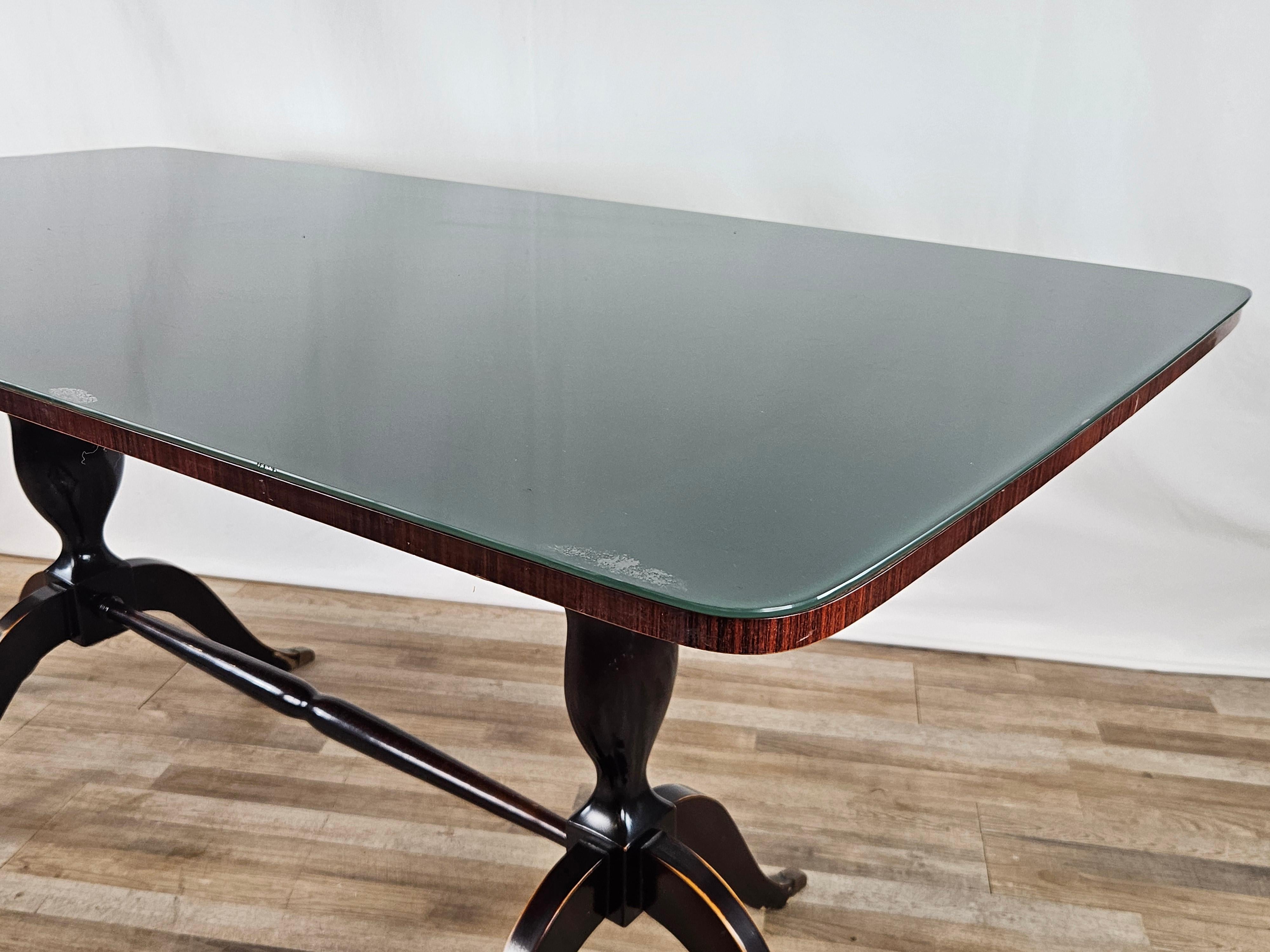 Italian 1950s dining table with glass top For Sale