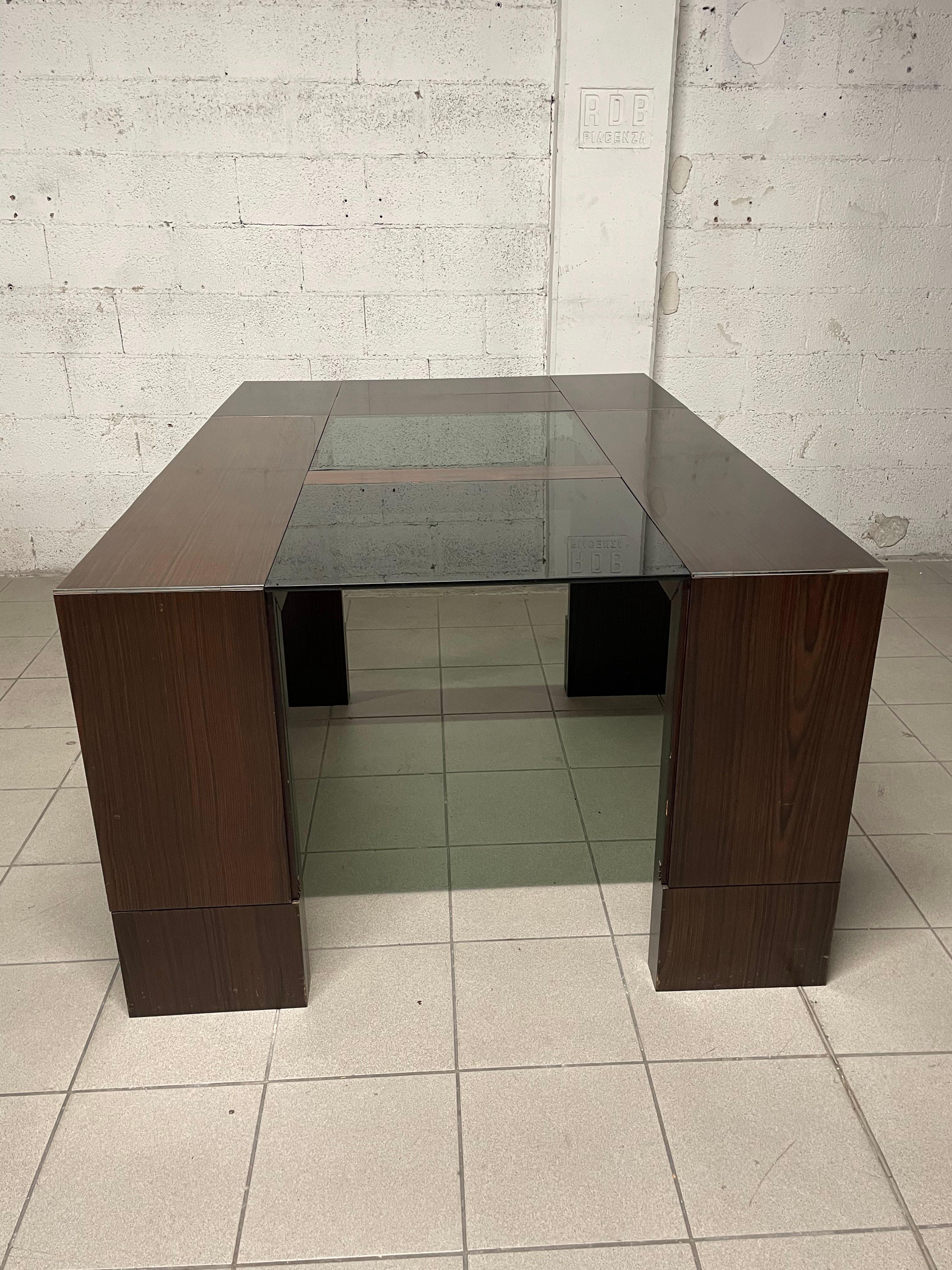 1970s extendable dining table For Sale 3