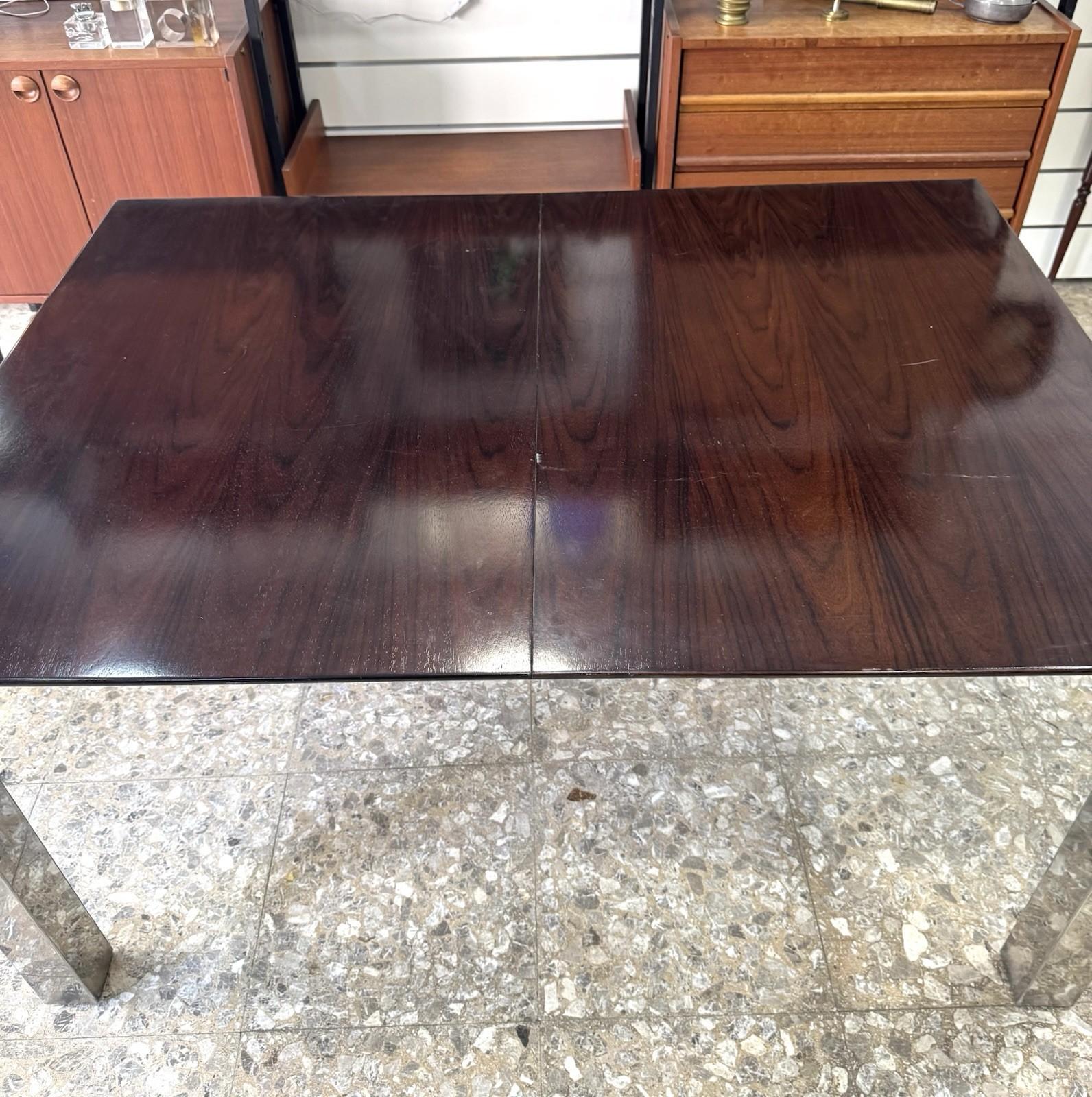 Late 20th Century Tavolo Da Pranzo Apribile Giovanni Offredi Saporiti Design Anni 70 in vendita