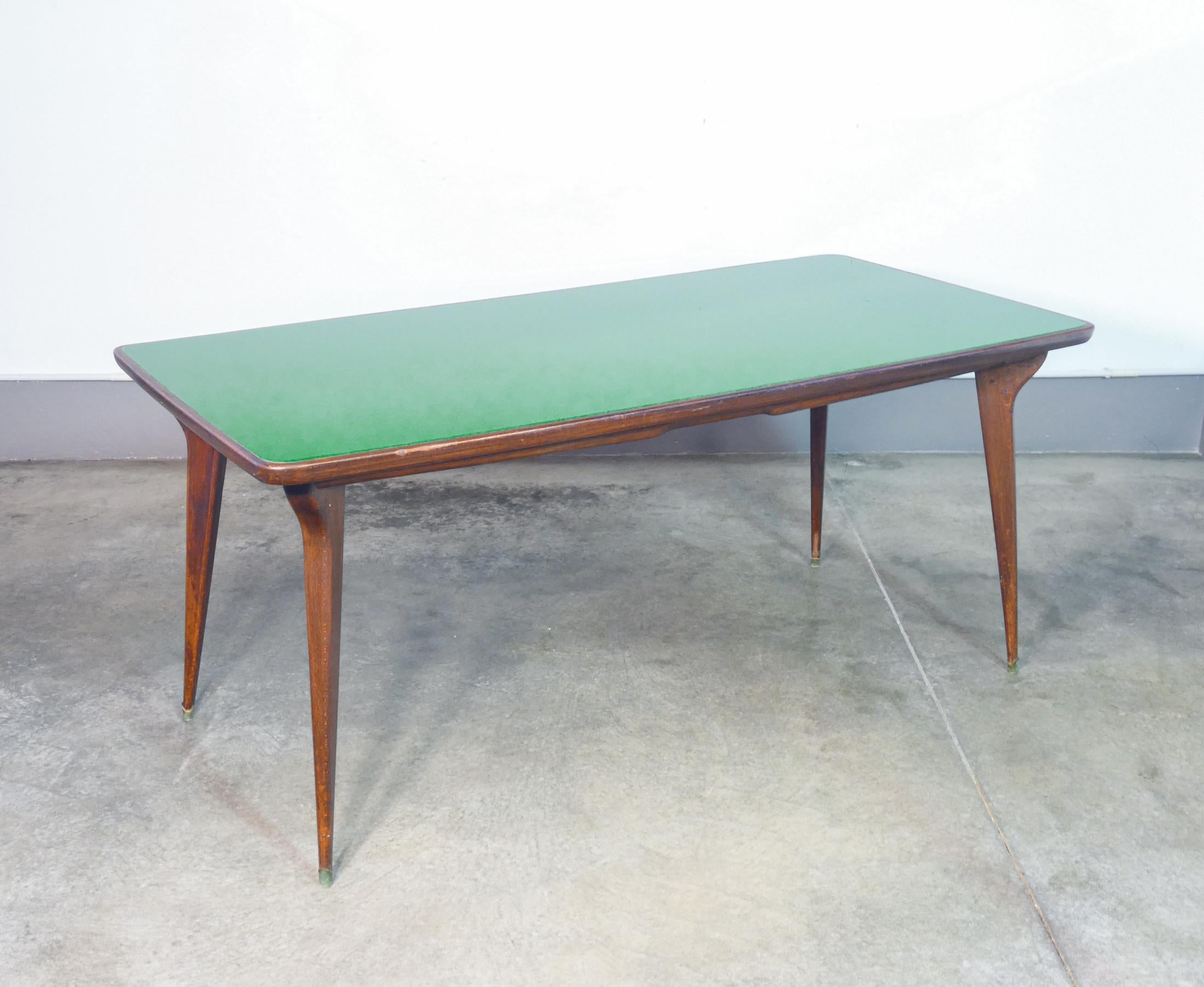 Italian Tavolo da pranzo di design italiano degli anni 50, piano in vetro in vendita