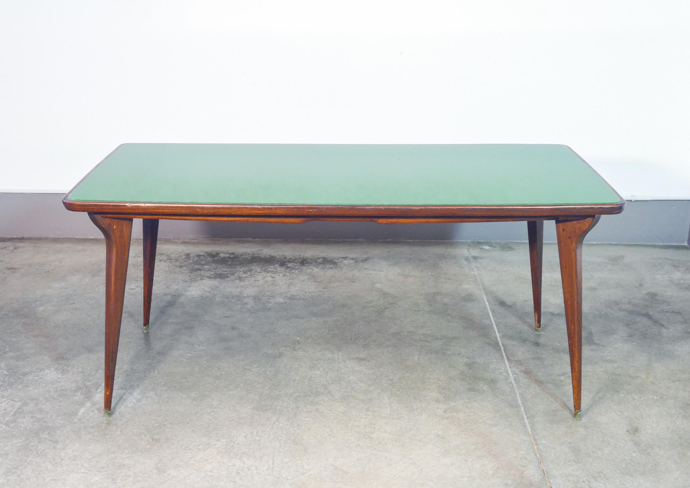 Tavolo da pranzo di design italiano degli anni 50, piano in vetro In condizioni buone in vendita a Torino, IT