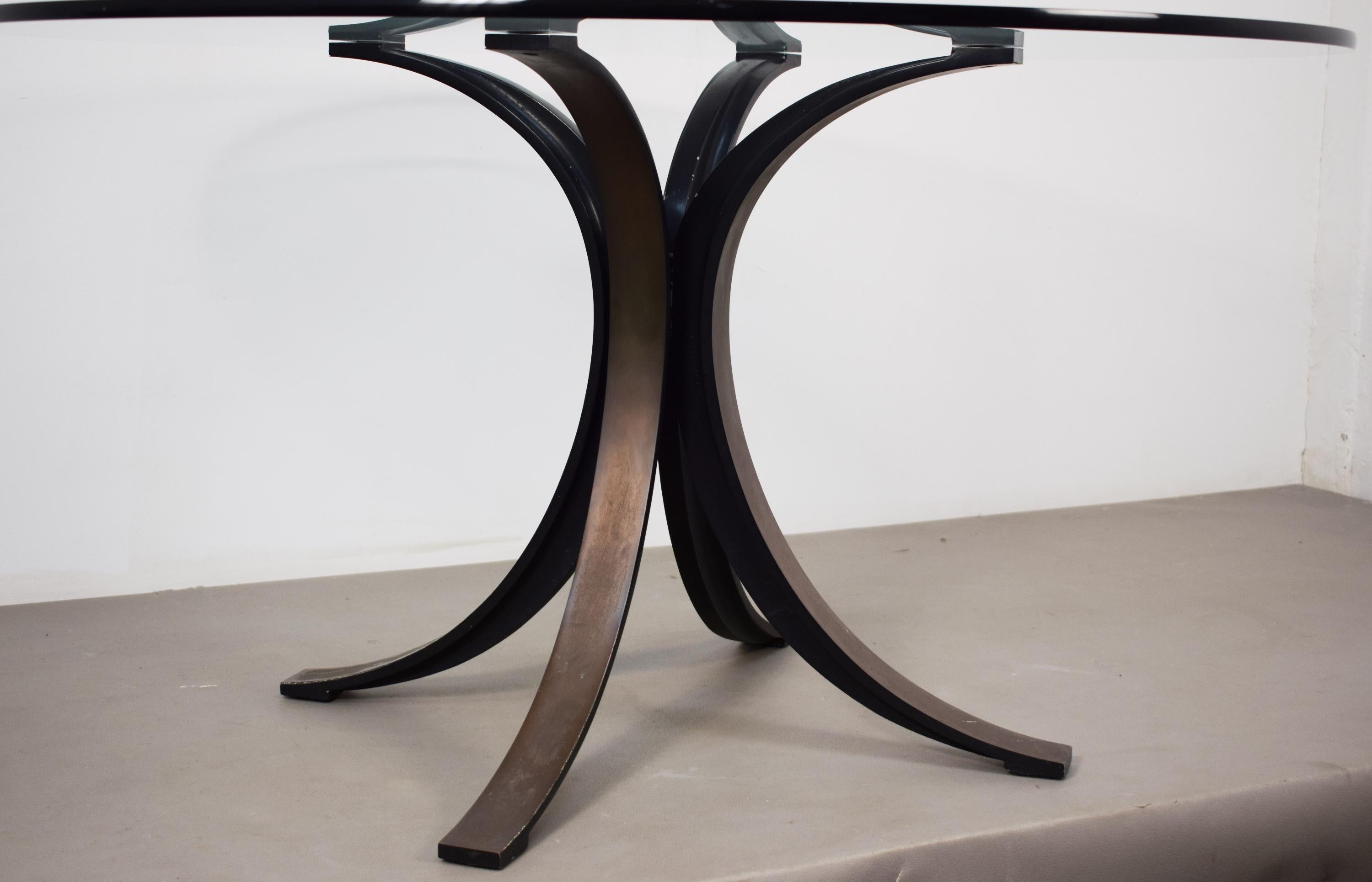 Mid-Century Modern Tavolo da pranzo modèle T69 d'Osvaldo Borsani et Eugenio Gerli pour Tecno en vente