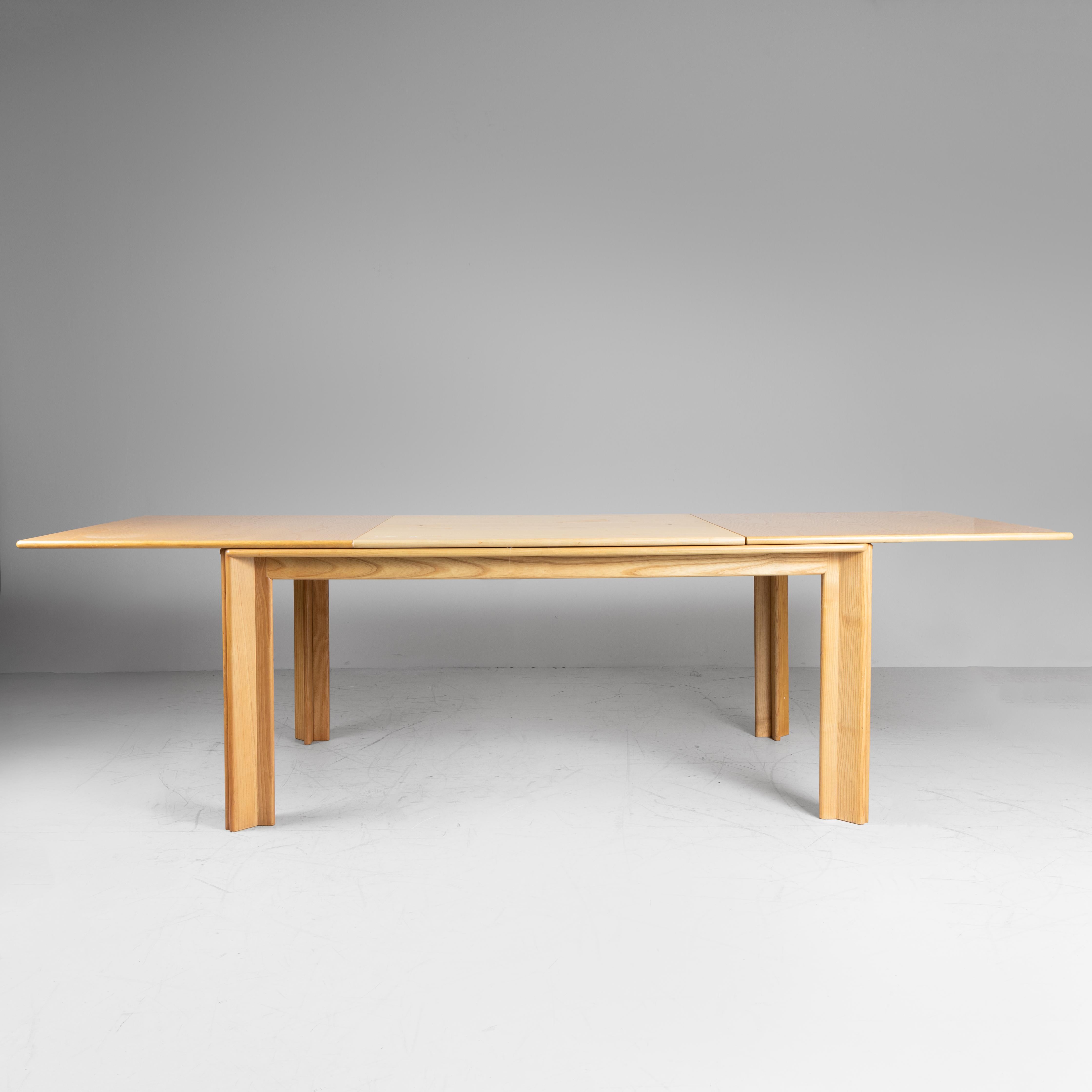 Mid-Century moderno Tavolo da pranzo Mou, Afra e Tobia Scarpa, Molteni in vendita