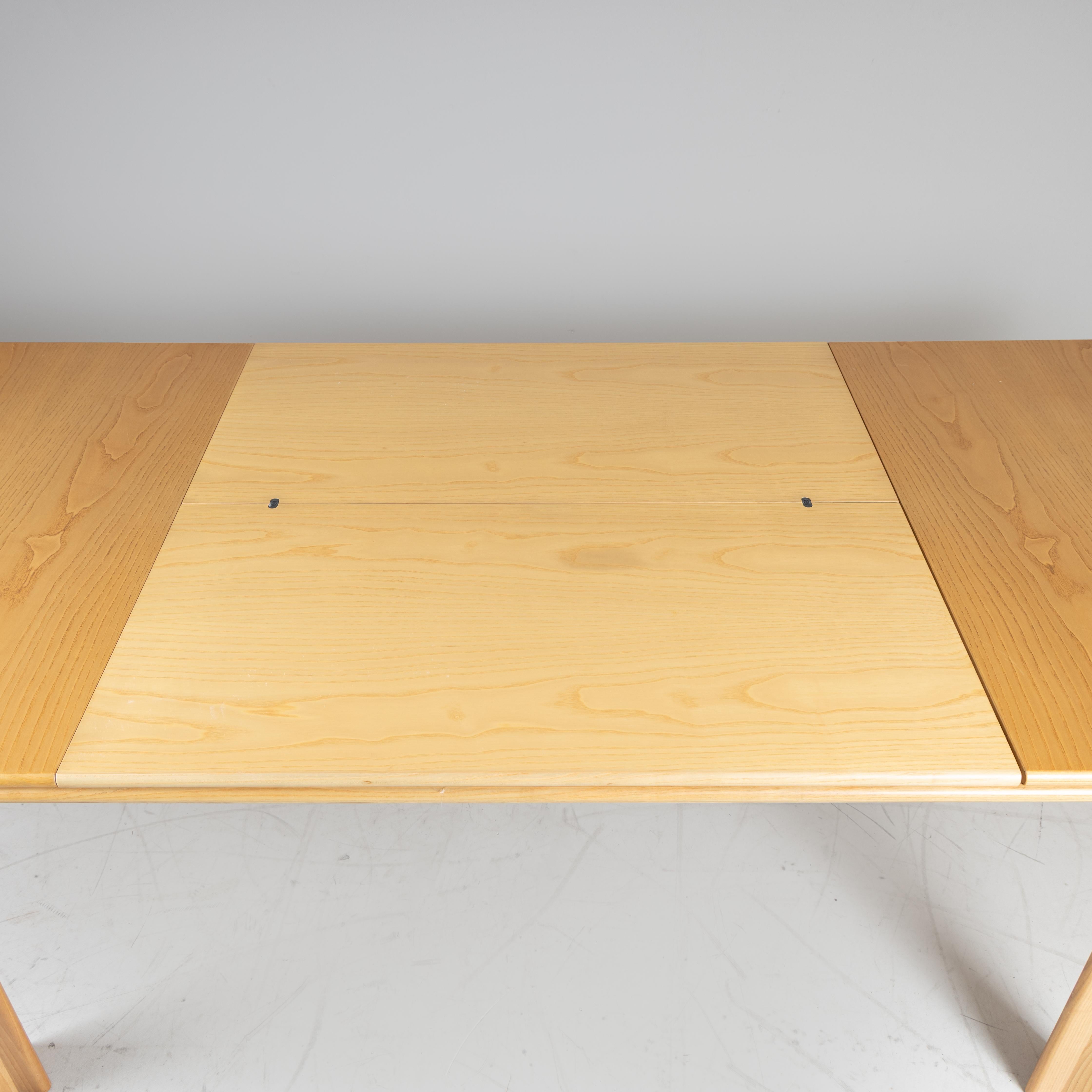 Legno Tavolo da pranzo Mou, Afra e Tobia Scarpa, Molteni in vendita
