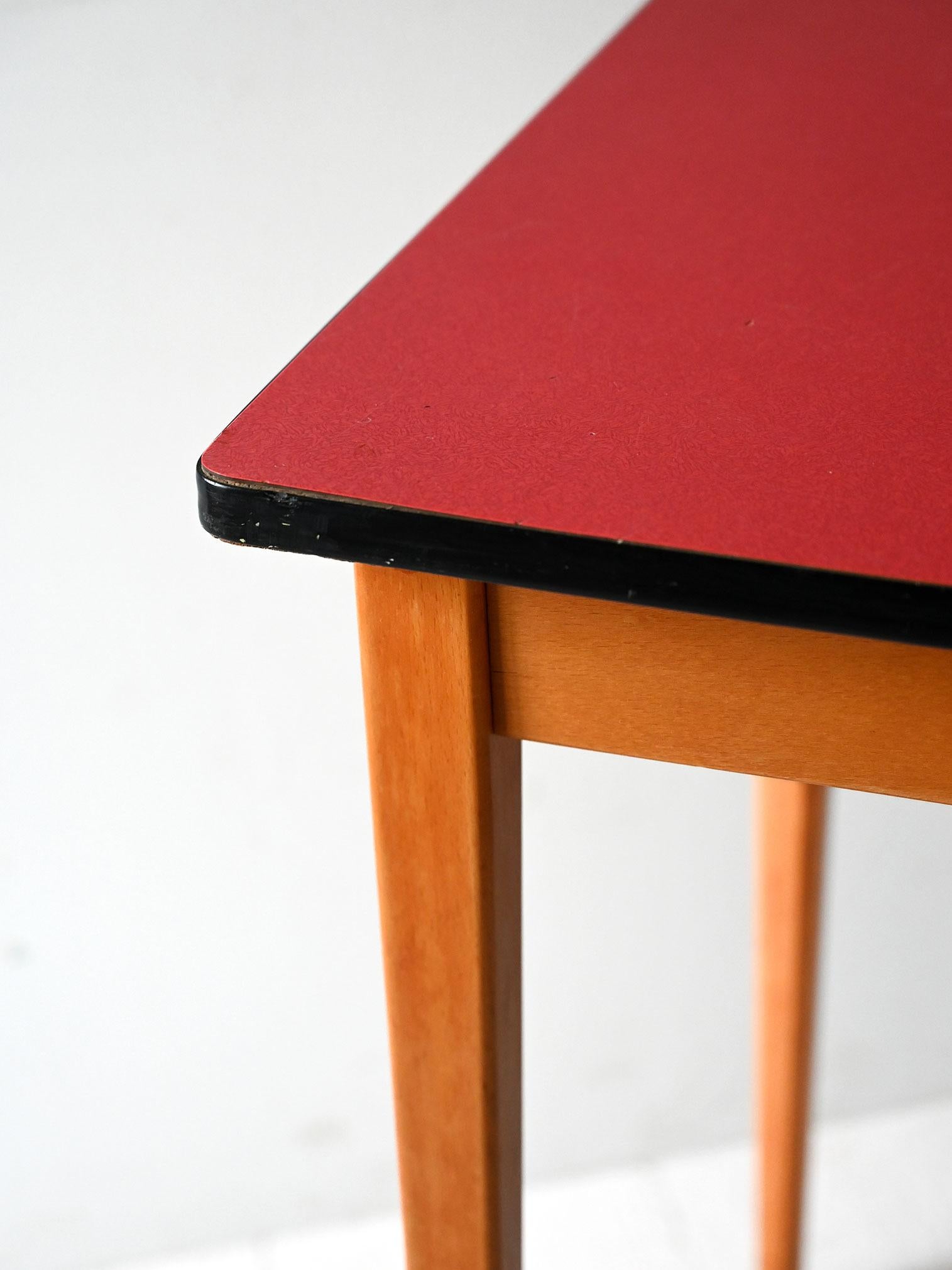Mid-20th Century Scandinavian 1960s dining table with red formica top For Sale