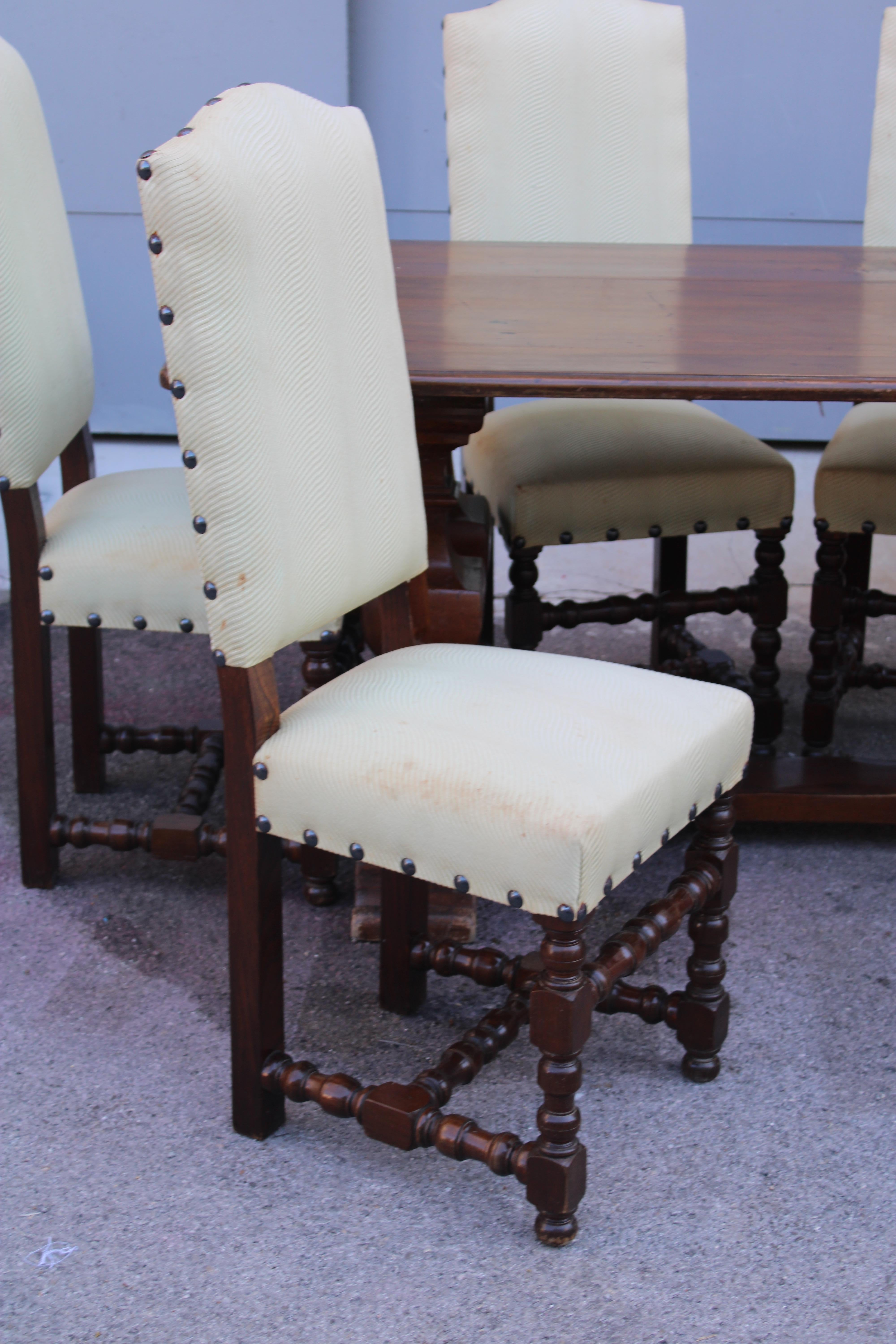 Toscano Fratino table de salle à manger rectangulaire en noyer avec 6 chaises en châtaignier en vente 5