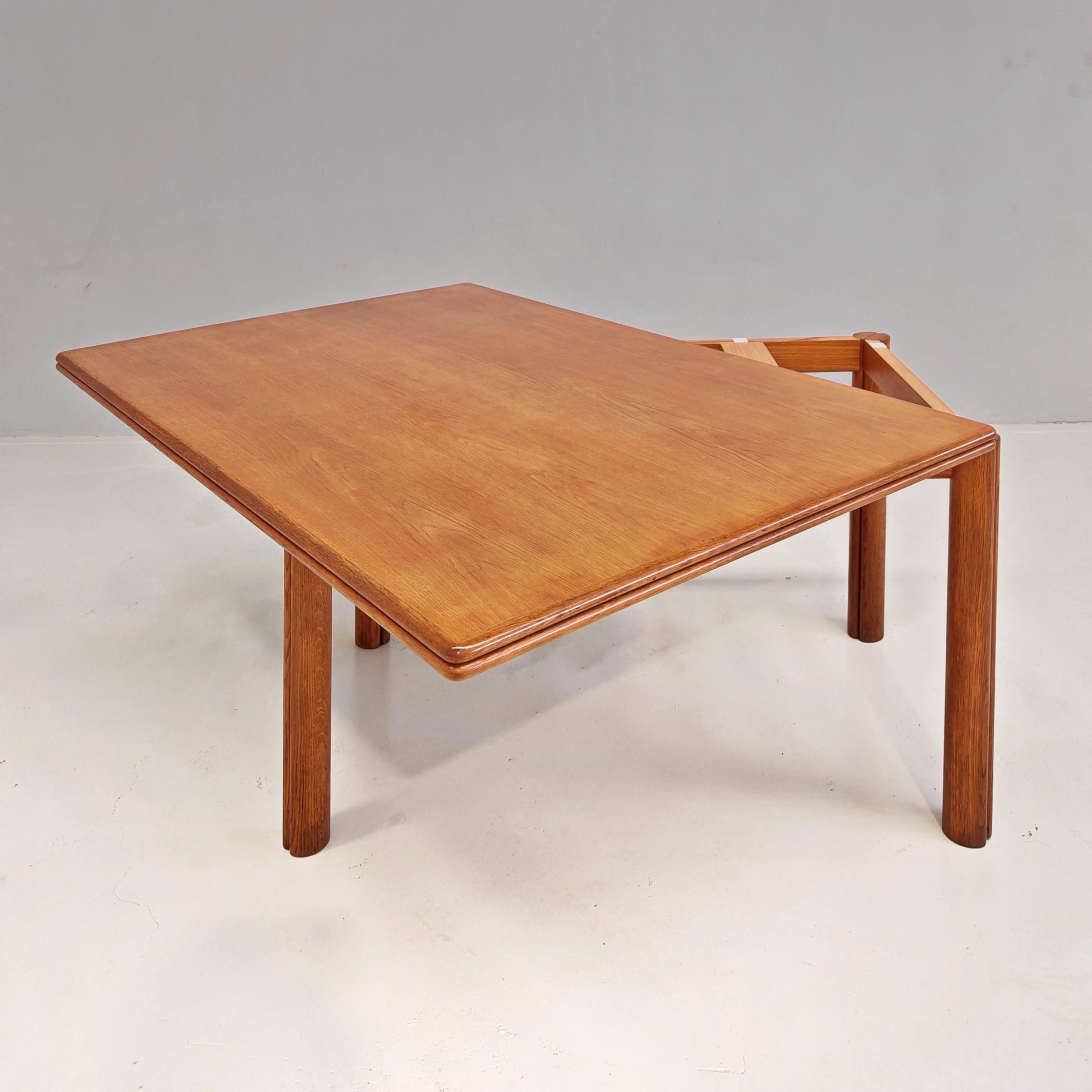 Nibay extendable table in oak by Tobia & Afra Scarpa for Gavina, 1960s For Sale 8