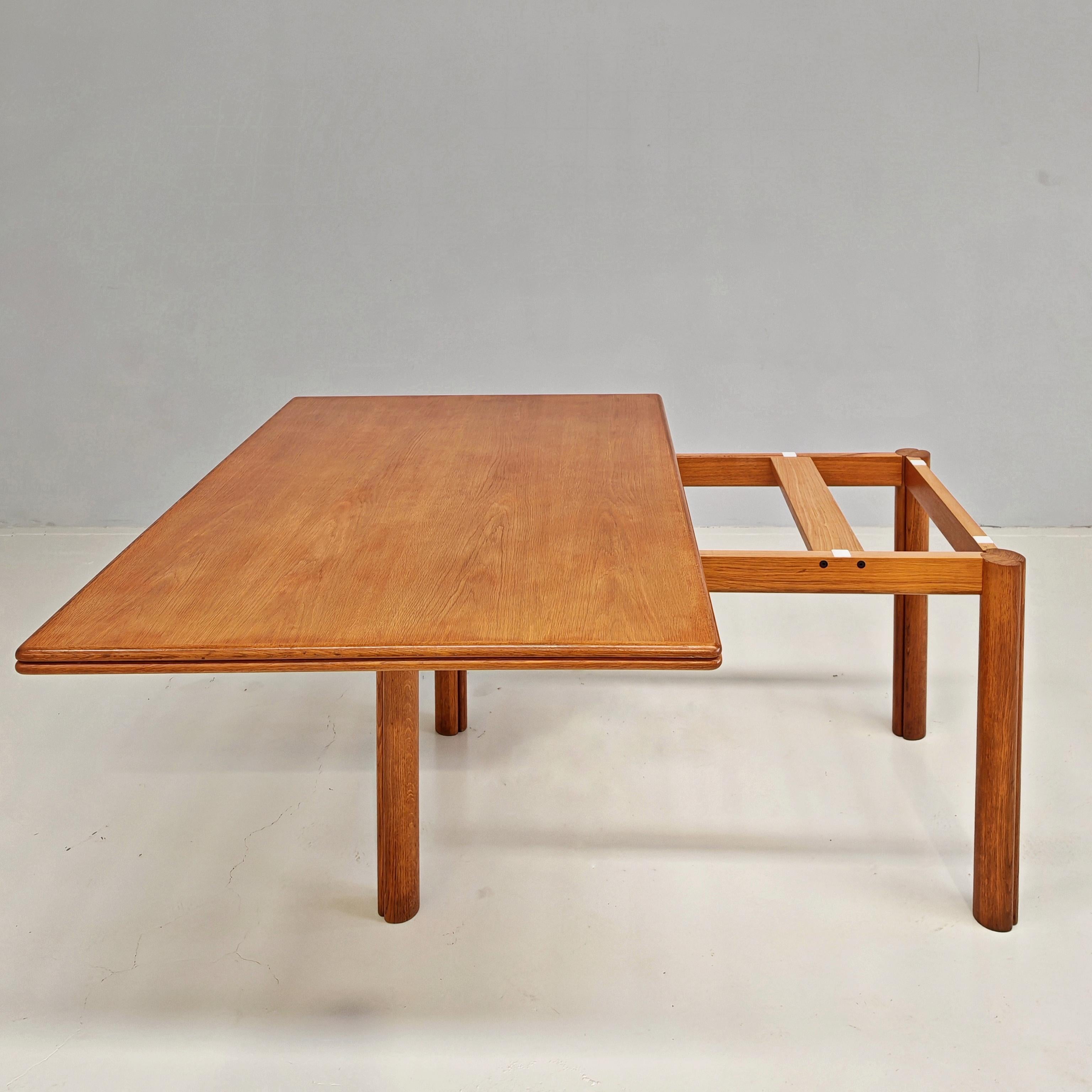 Nibay extendable table in oak by Tobia & Afra Scarpa for Gavina, 1960s For Sale 9