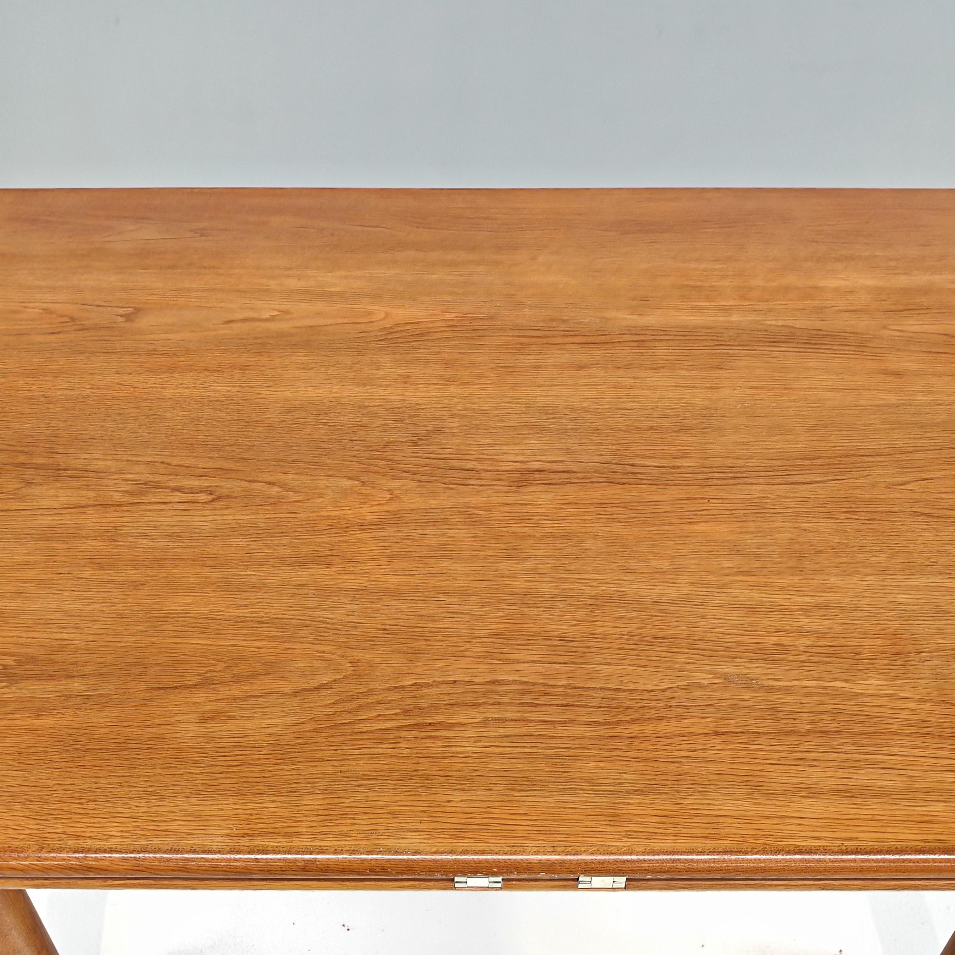 Italian Nibay extendable table in oak by Tobia & Afra Scarpa for Gavina, 1960s For Sale