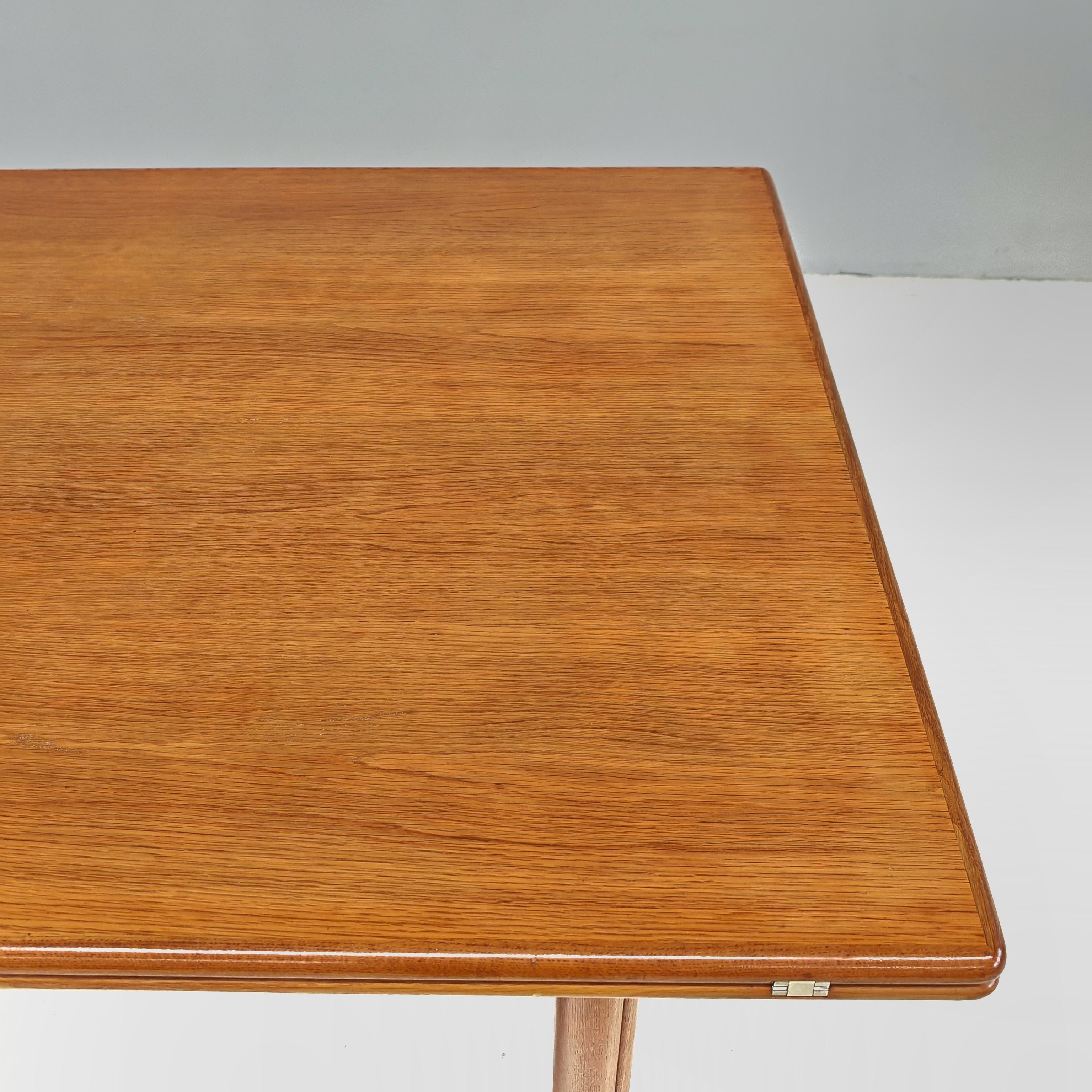 Other Nibay extendable table in oak by Tobia & Afra Scarpa for Gavina, 1960s For Sale