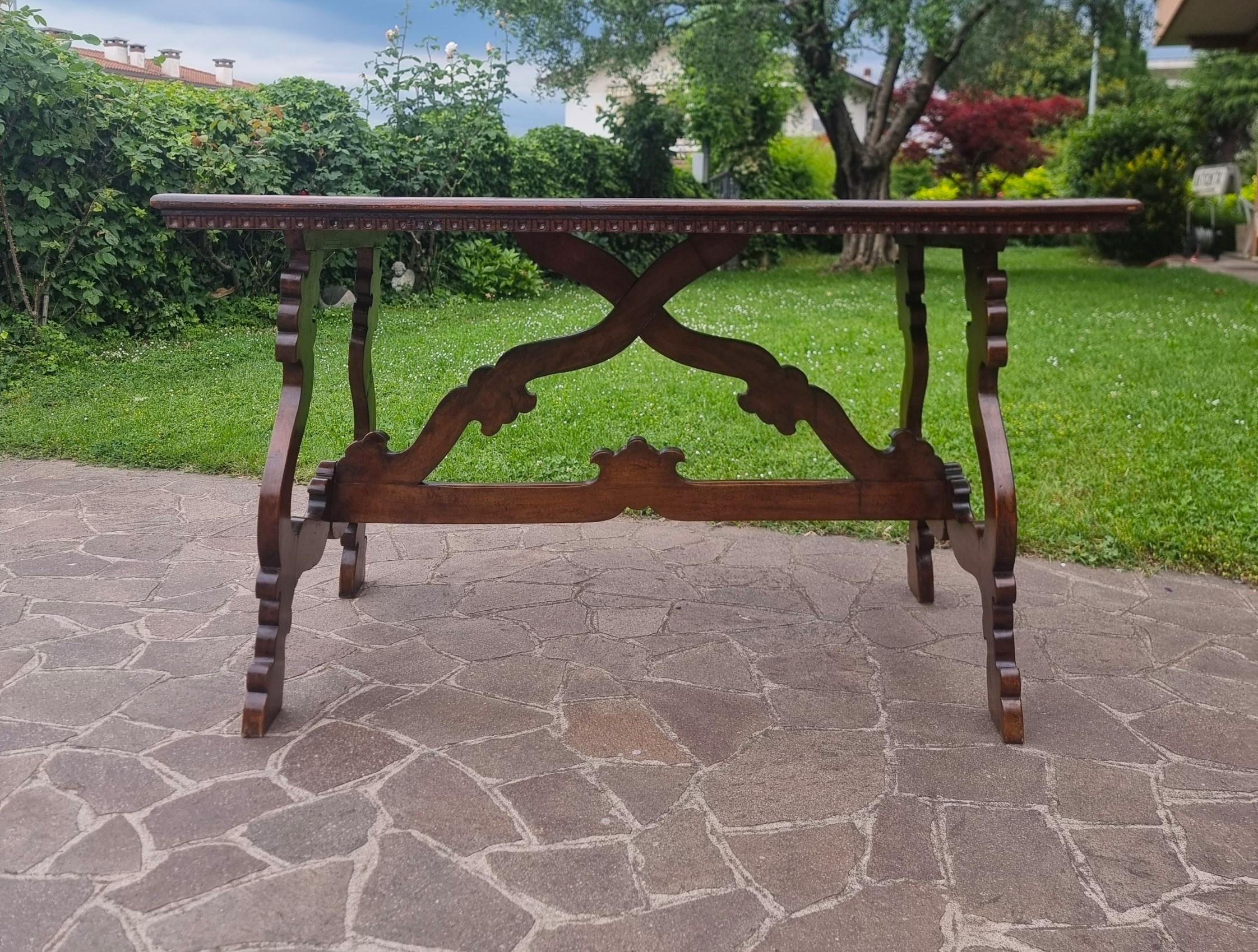 Walnut fratino table 800 grand class For Sale 4