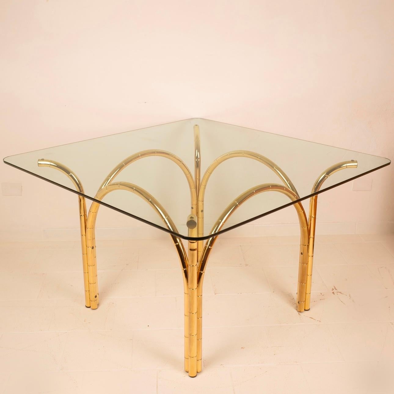 Table en cristal et laiton 1970 Manufacture italienne en vente 1