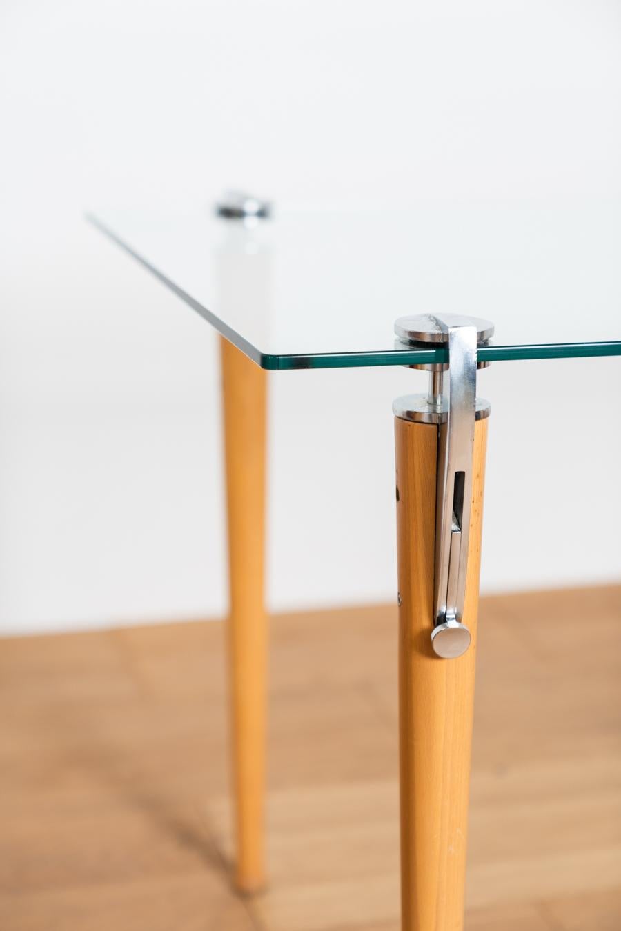 Late 20th Century Magis crystal table, removable legs 1990