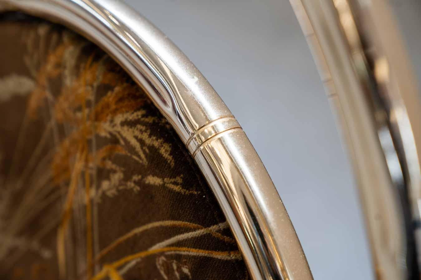 1970 Tavolo in Ferro Verniciato Oro E 4 Sedie Con Seduta E Schienale Originali (Italian) im Angebot