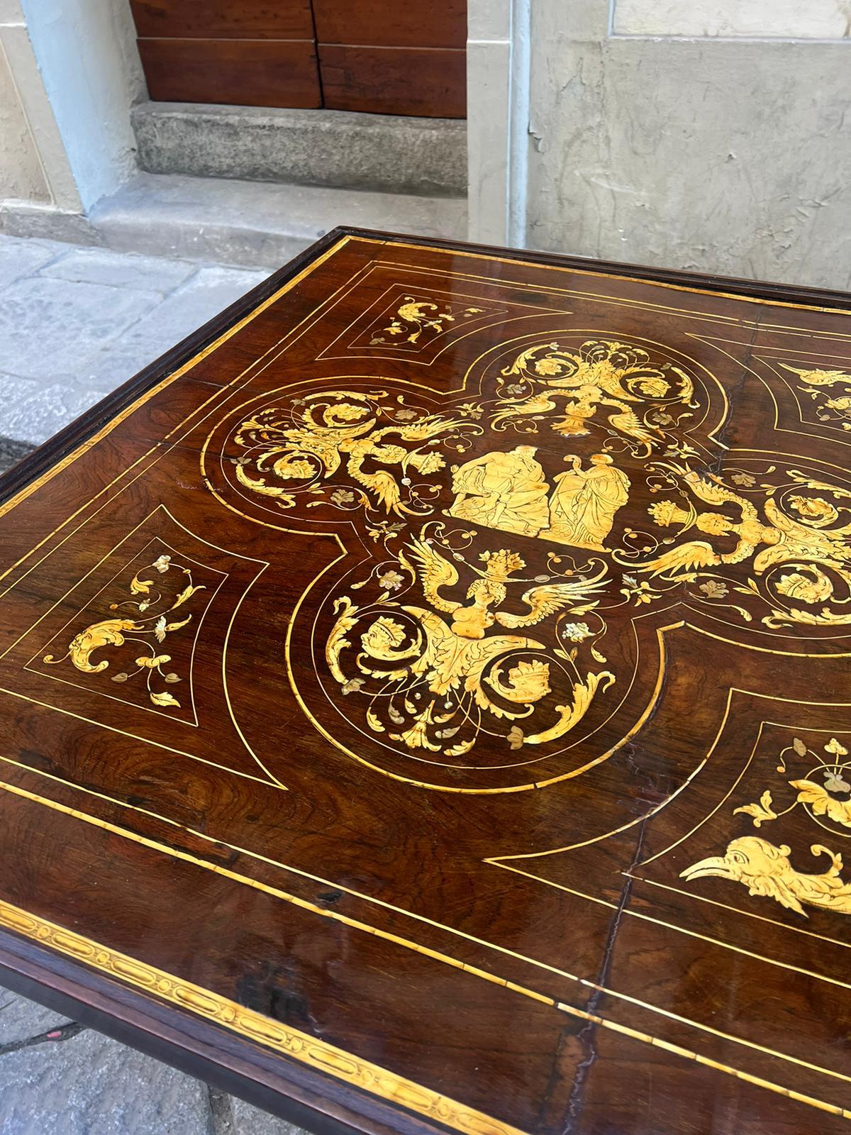 Florence capital inlaid walnut table  For Sale 4