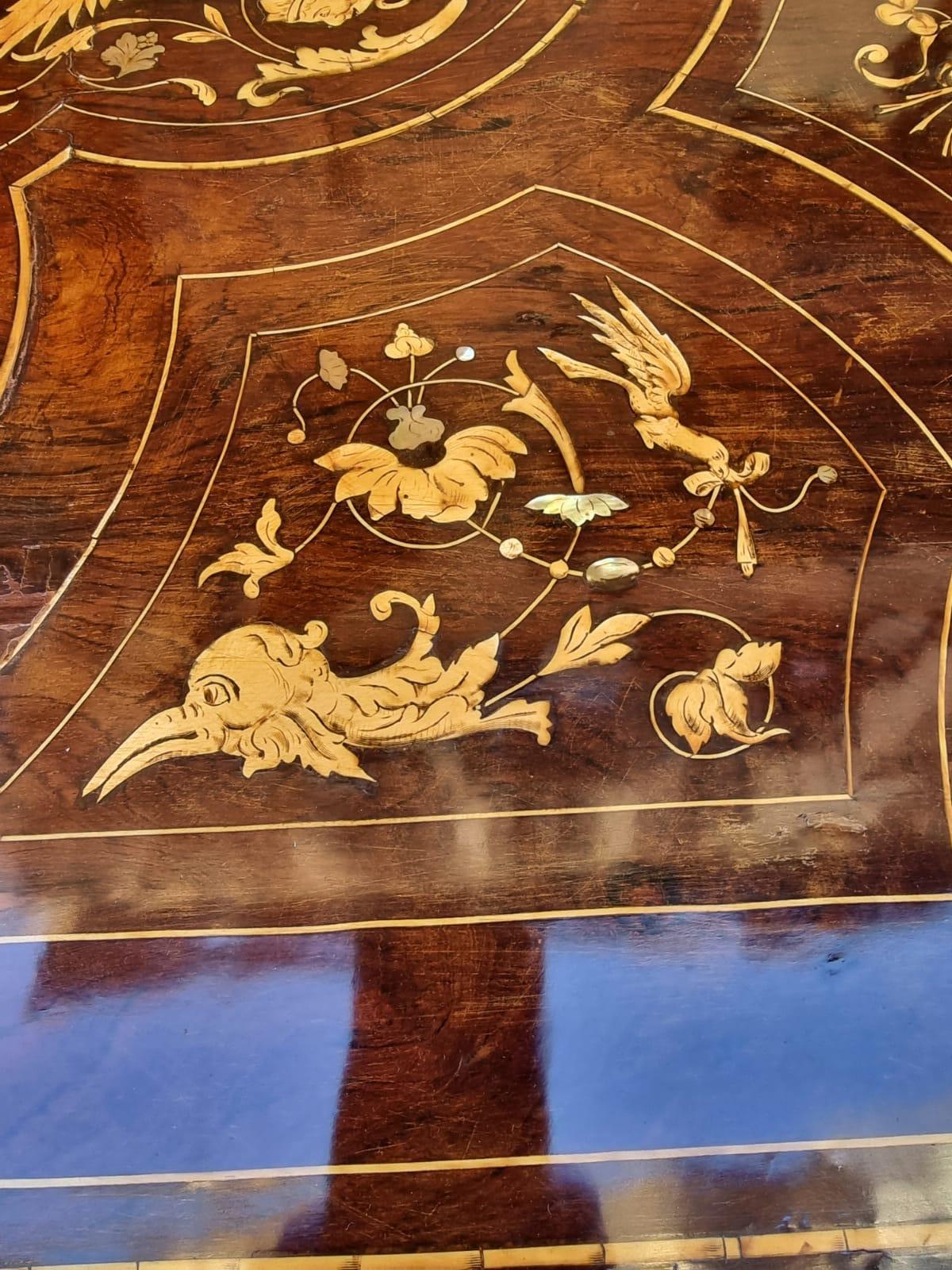 Florence capital inlaid walnut table  For Sale 6