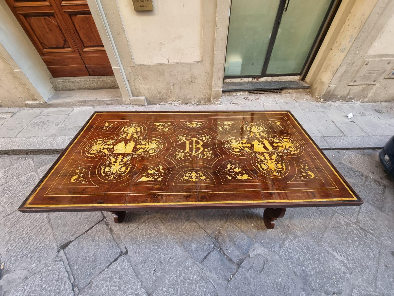 Italian Florence capital inlaid walnut table  For Sale