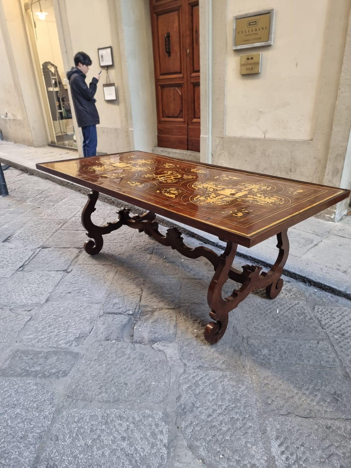 Inlay Florence capital inlaid walnut table  For Sale