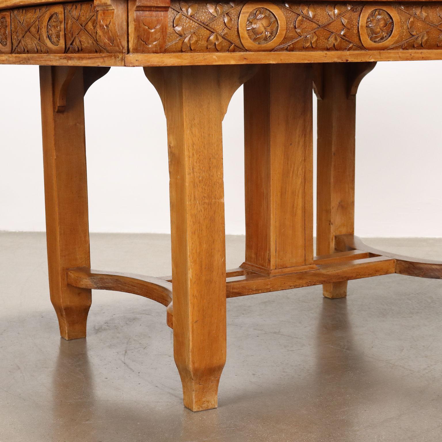 Mesa italiana Art Nouveau finales del siglo XIX en Bastante bueno estado para la venta en Milano, IT