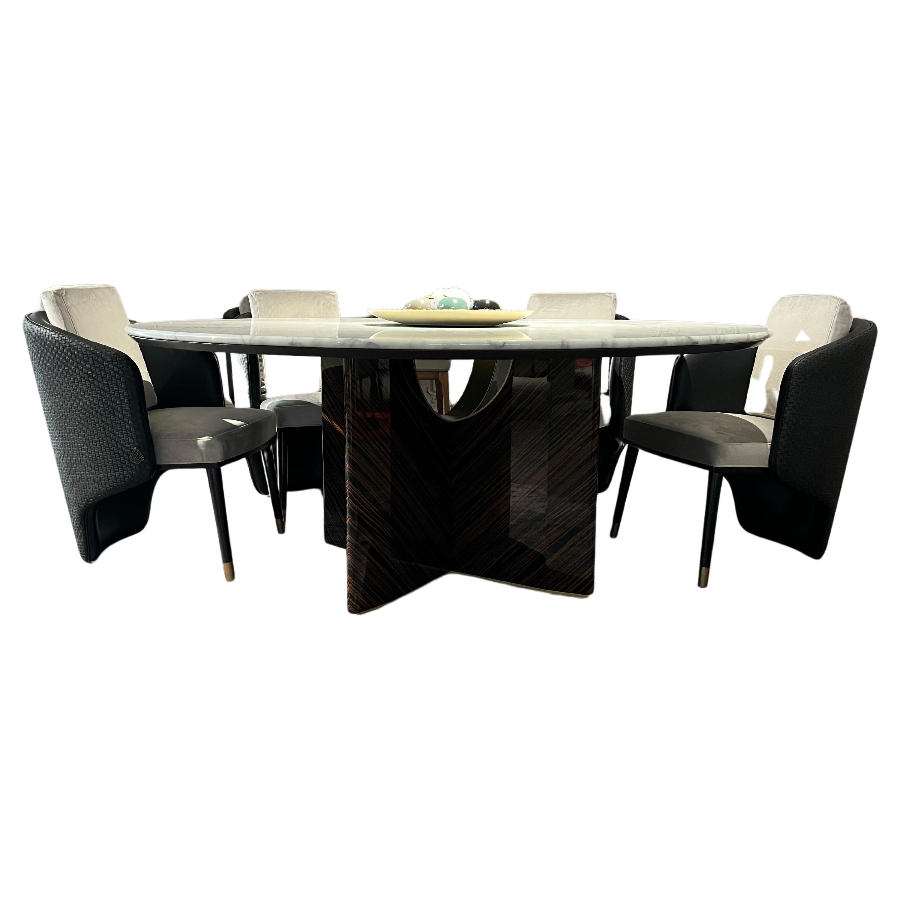 Modo table, with polished Carrara marble top, Ebony Gloss wood base