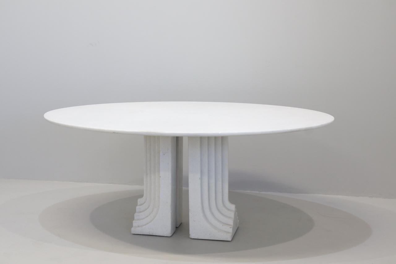Table ovale 