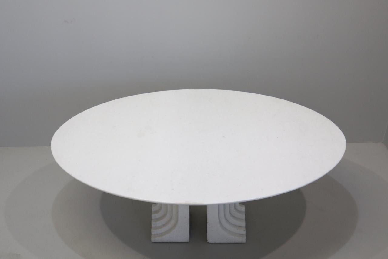 Table ovale 
