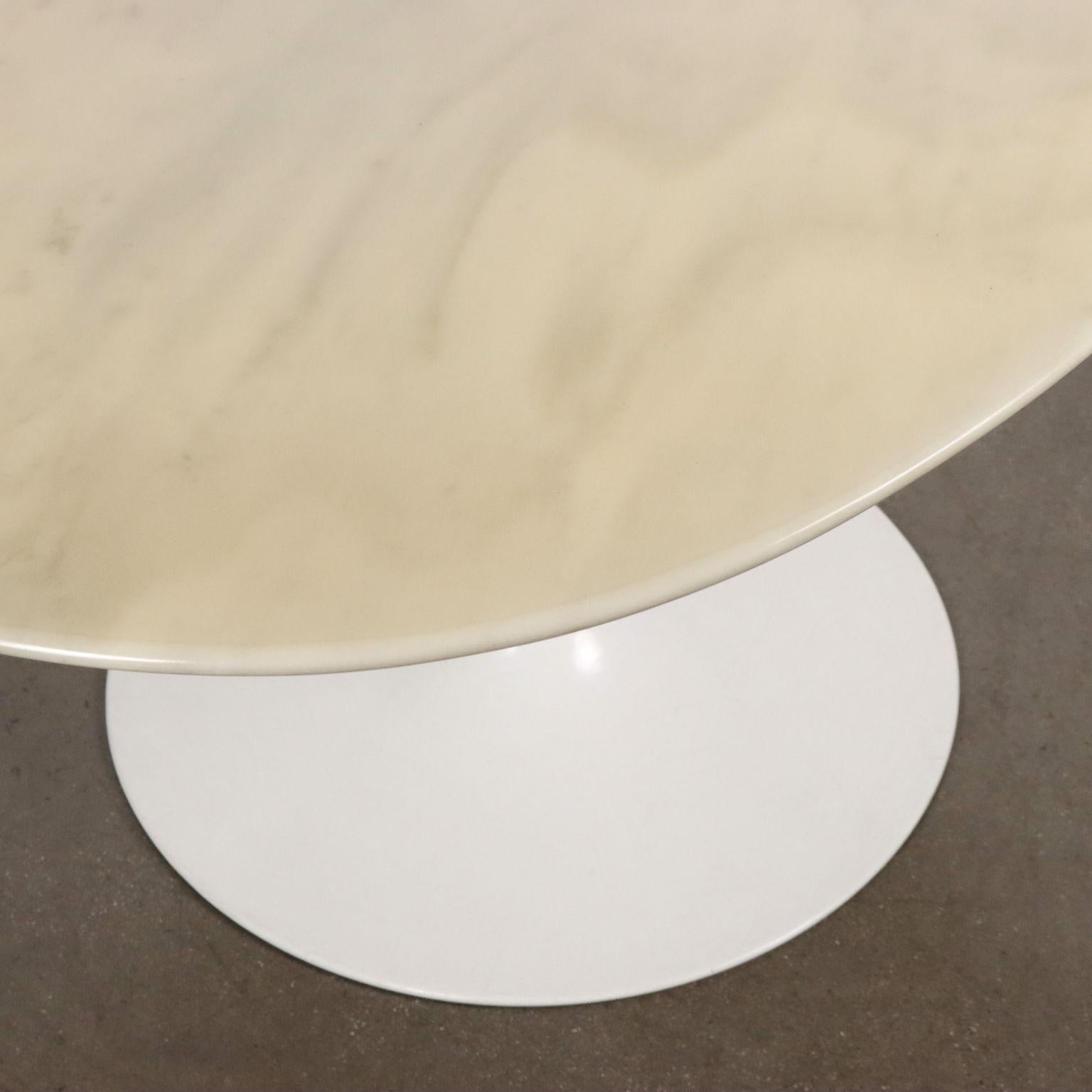 Mesa ovalada 'Tulip' de Eero Saarinen para Knoll años 70-80 American en venta