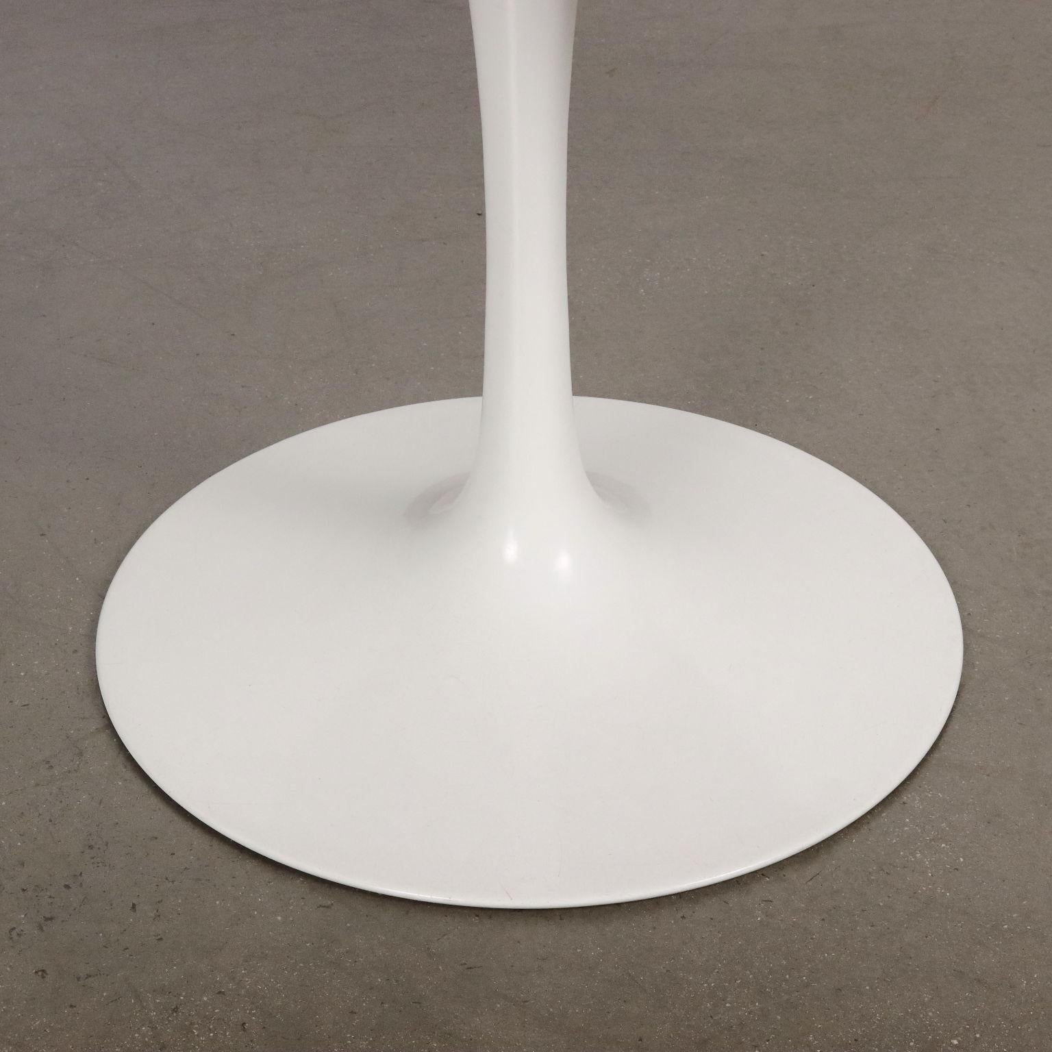 Mesa ovalada 'Tulip' de Eero Saarinen para Knoll años 70-80 Late 20th Century en venta