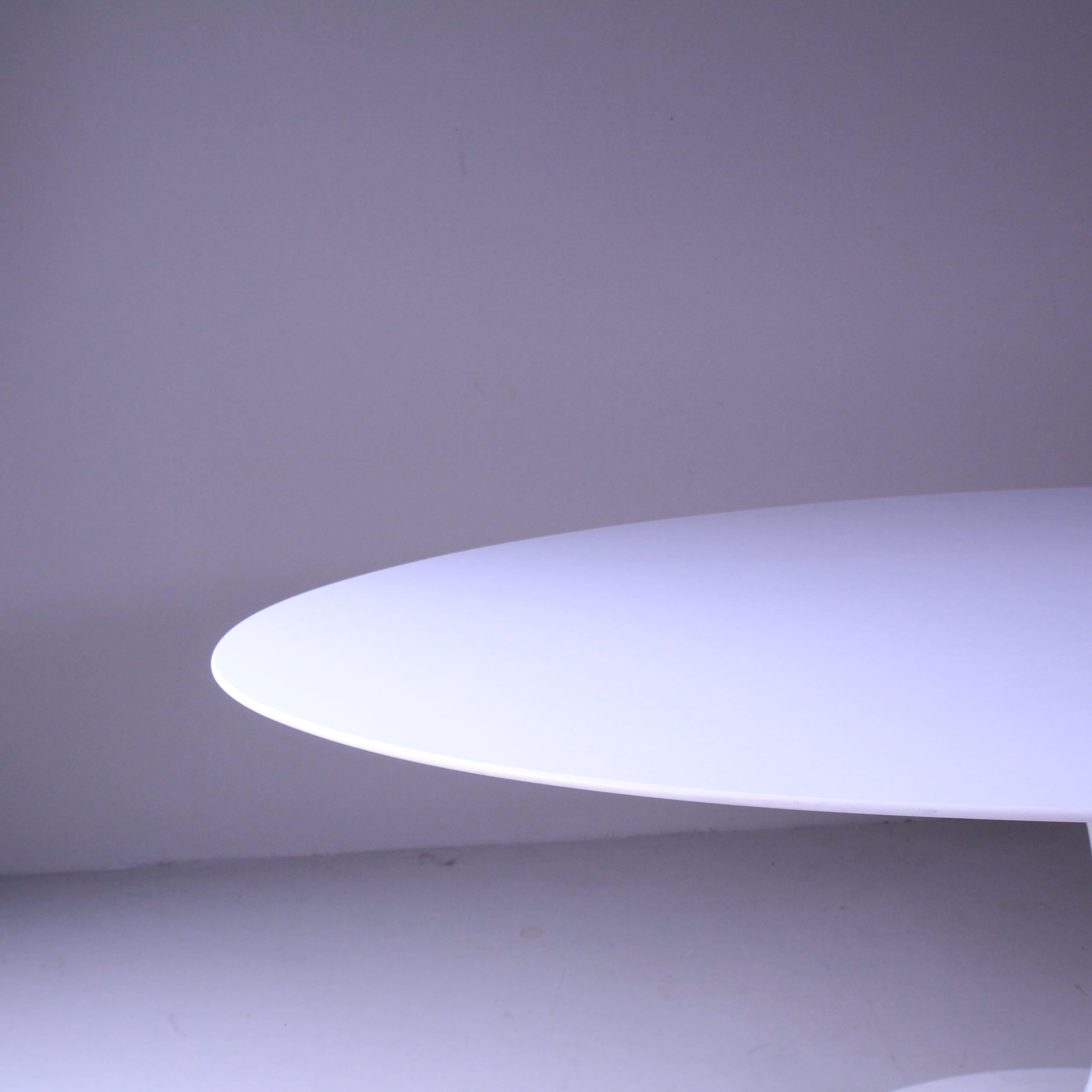 Tavolo ovale “Tulip”, Eero Saarinen, Knoll 1