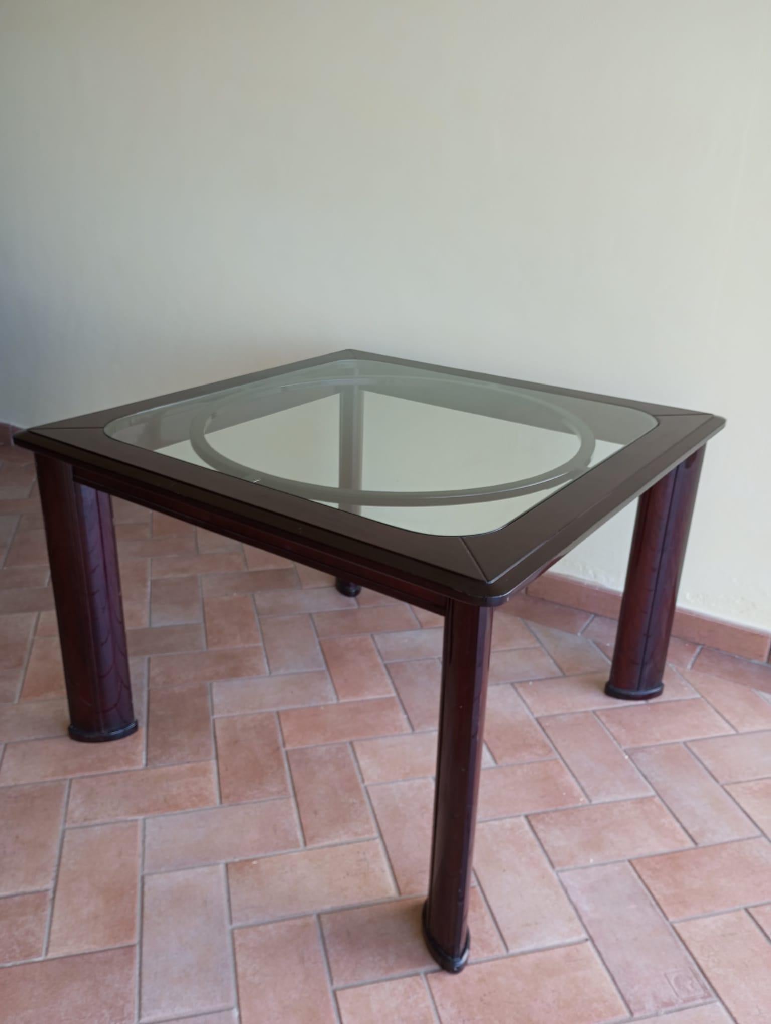 Mid-20th Century Tavolo quadrato con piano in vetro, Francia Art Déco. in vendita