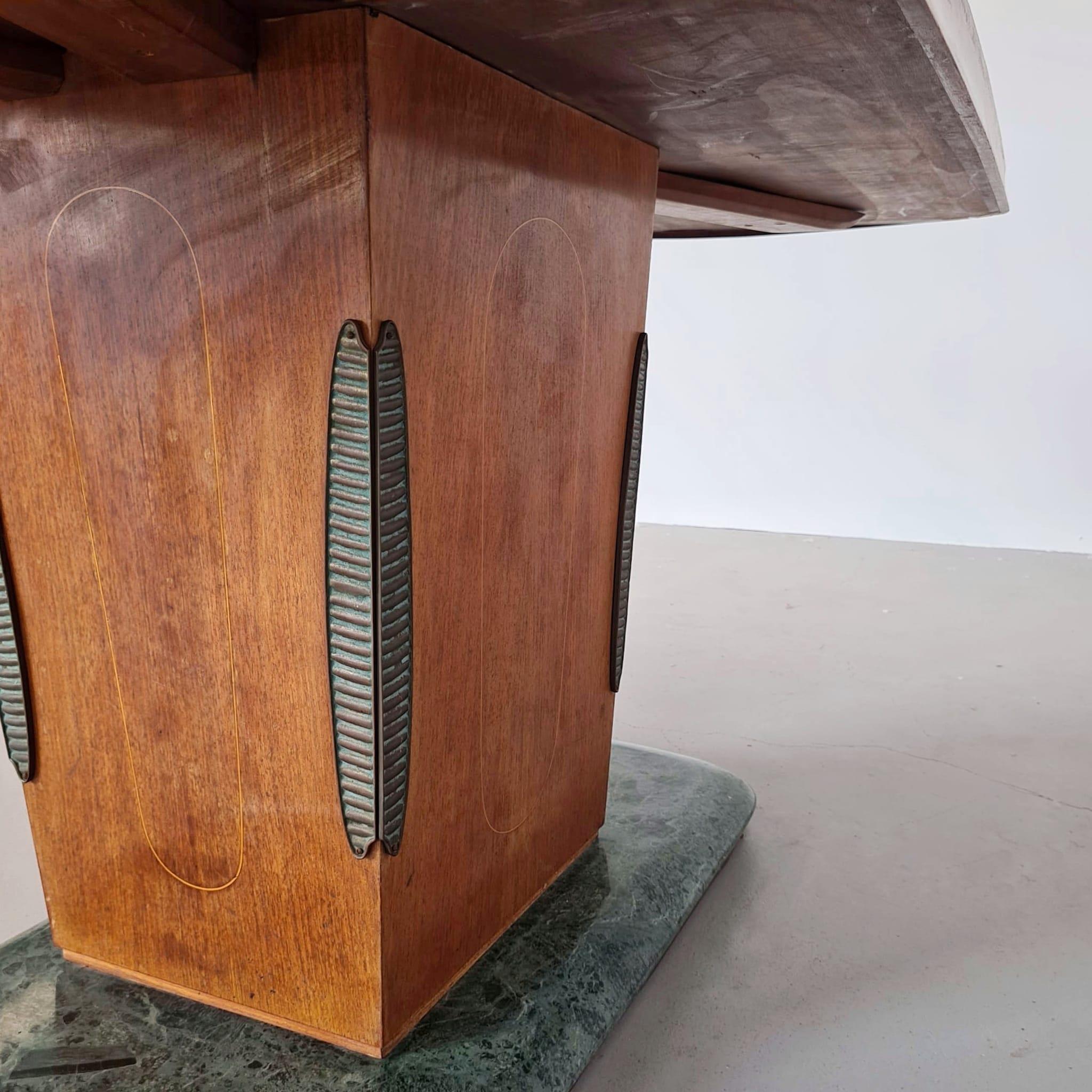 Tavolo vintage designo italien anni 50 de Vittorio Dassi en vente 8