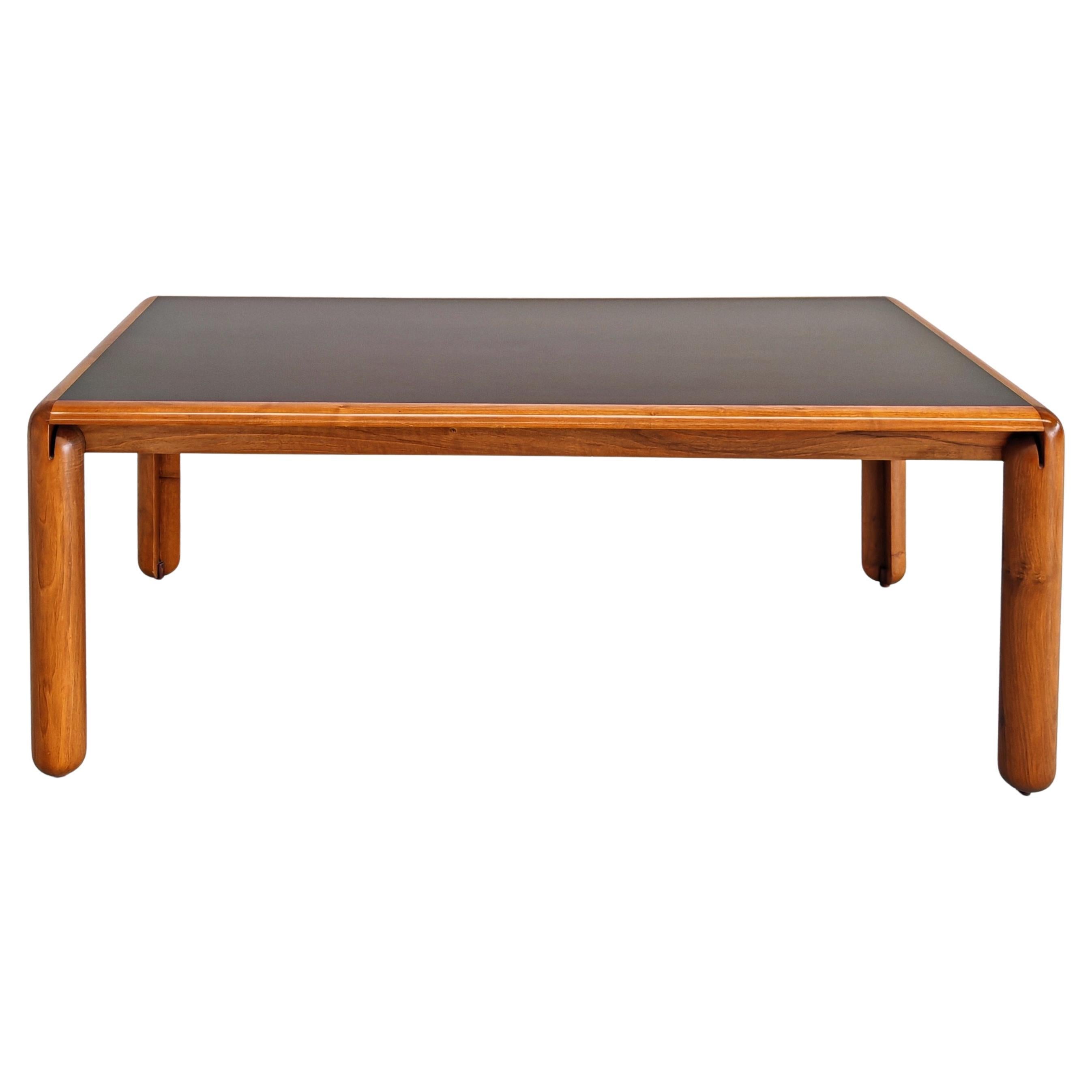 Tavolo rettangolare design italiano  "781" di V.Magistretti per Cassina anni 70