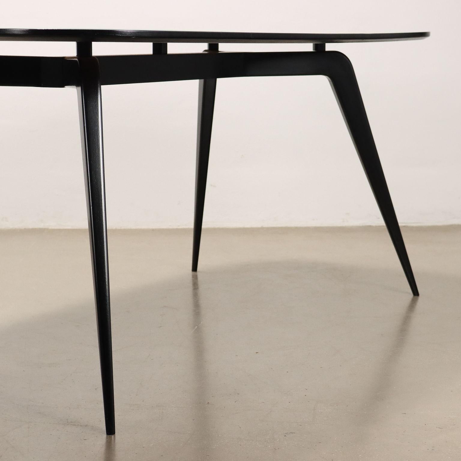 Mid-20th Century Elégante table rectangulaire des années 1950 en vente