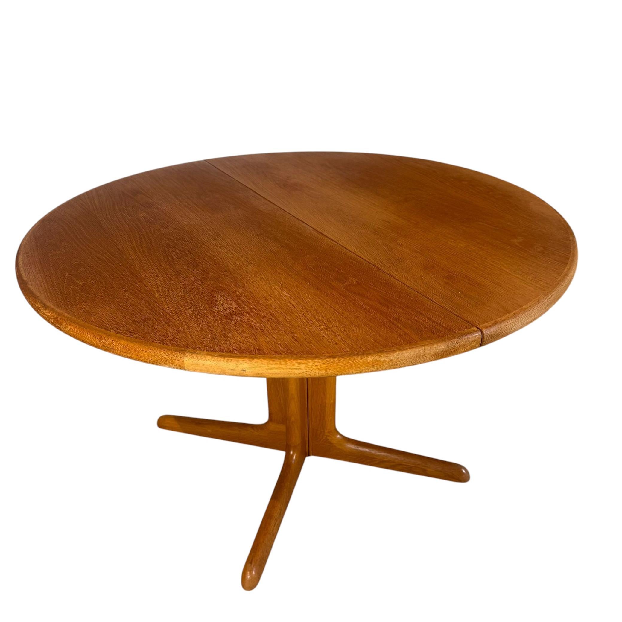 Tavolo rotondo allungabile Skovby in teak danese, anni ’60