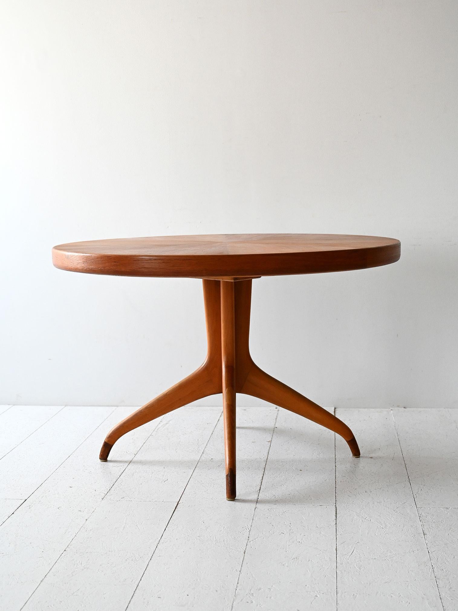 Mesa redonda extensible de los años 50 de David Rosén Swedish en venta