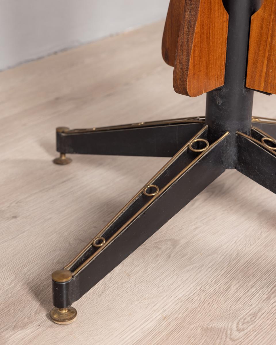 Runder Holztisch aus den 1960er Jahren, entworfen von Carlo Ratti für Lissoni im Zustand „Gut“ im Angebot in None, IT