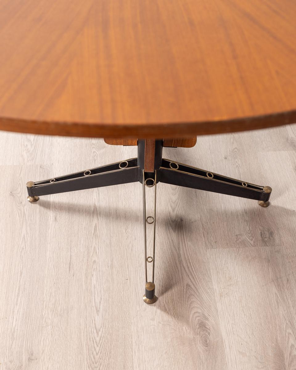 Runder Holztisch aus den 1960er Jahren, entworfen von Carlo Ratti für Lissoni im Angebot 2