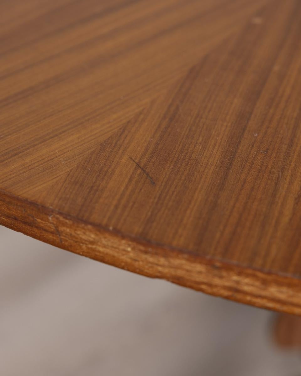 Table ronde en bois vintage des années 1960 conçue par Carlo Ratti pour Lissoni en vente 4