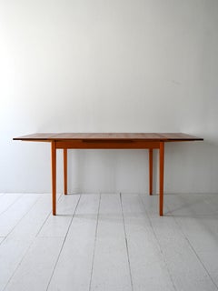 Table scandinave en teck et chêne des années 1950