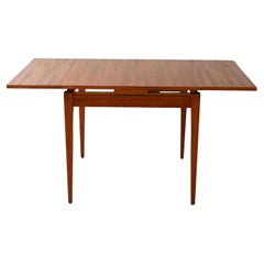 Wood Dining Room Tables