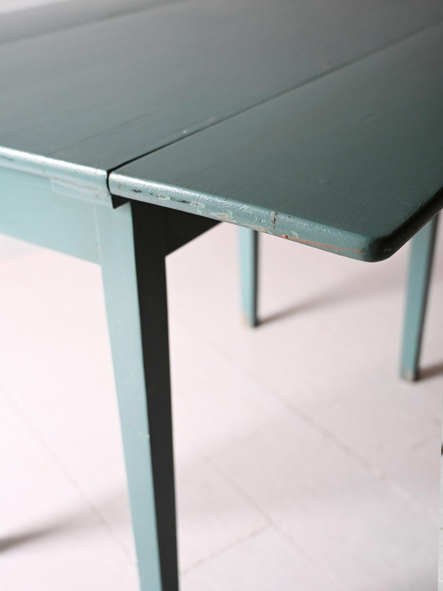 Scandinavian vintage folding table, 1950s For Sale 4