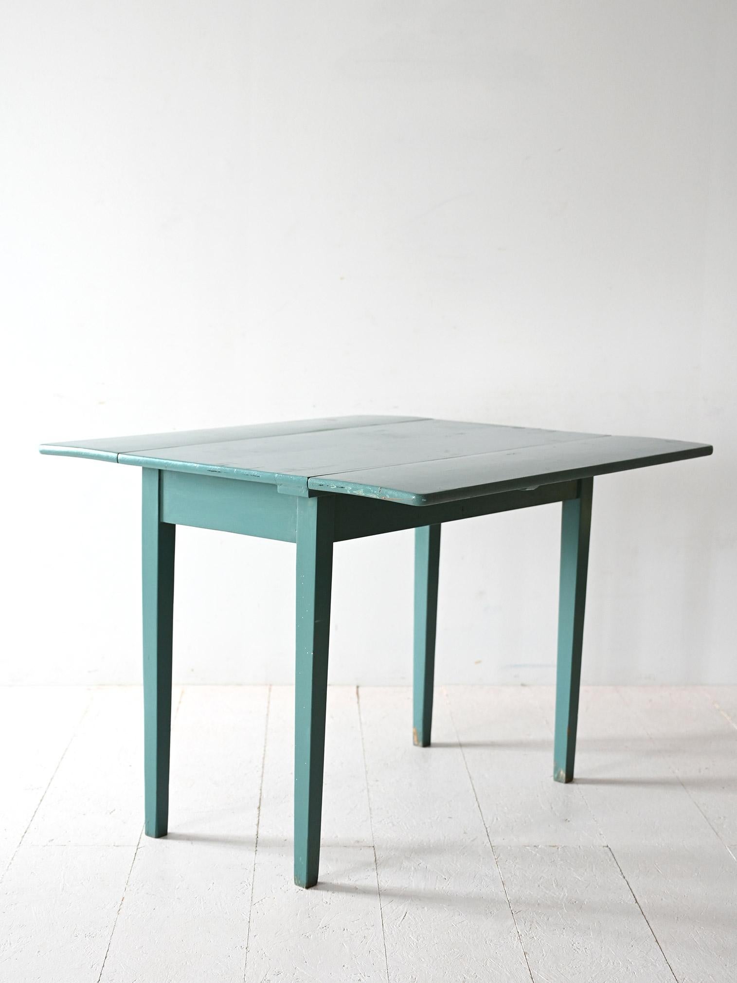 Wood Scandinavian vintage folding table, 1950s For Sale