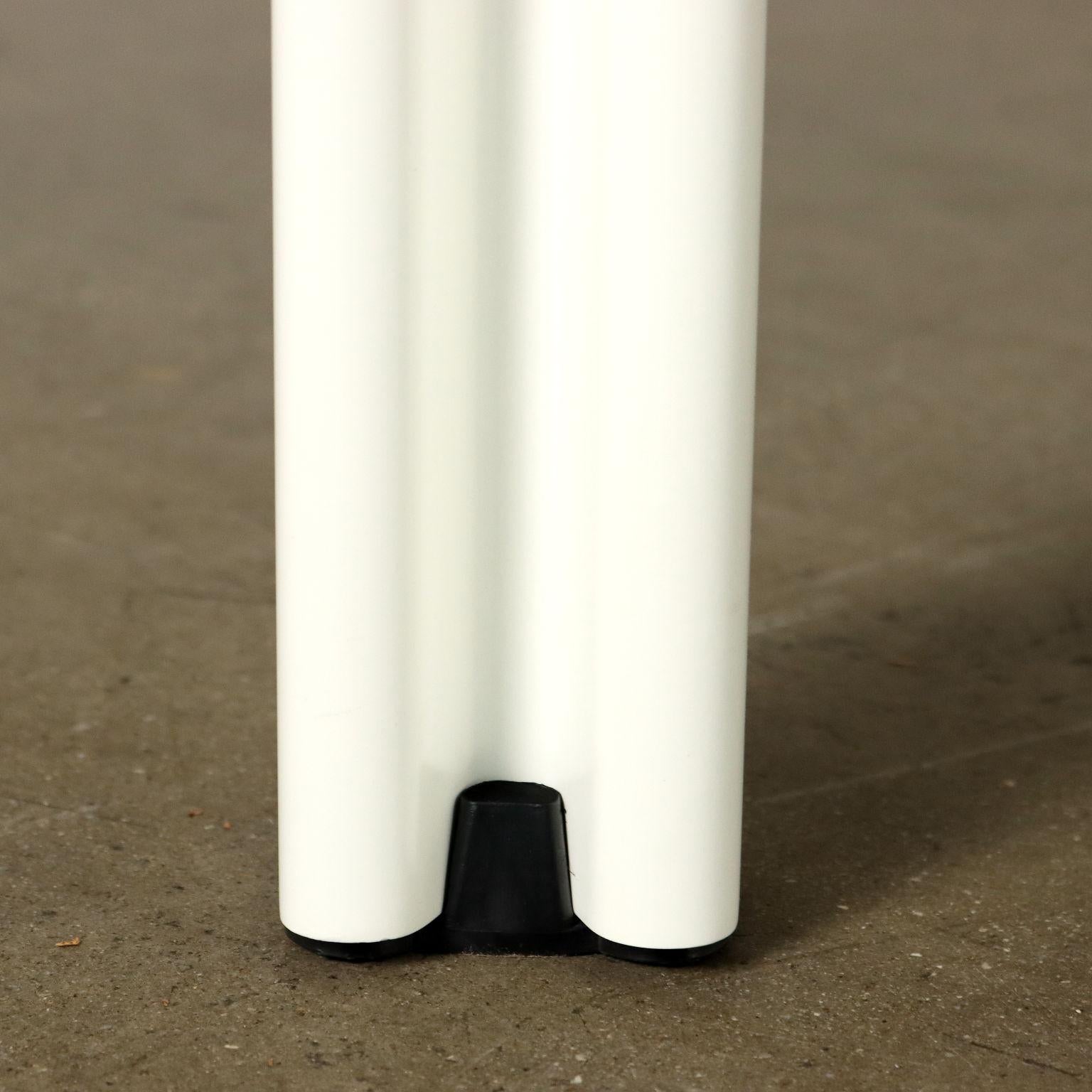 Mesa blanca 