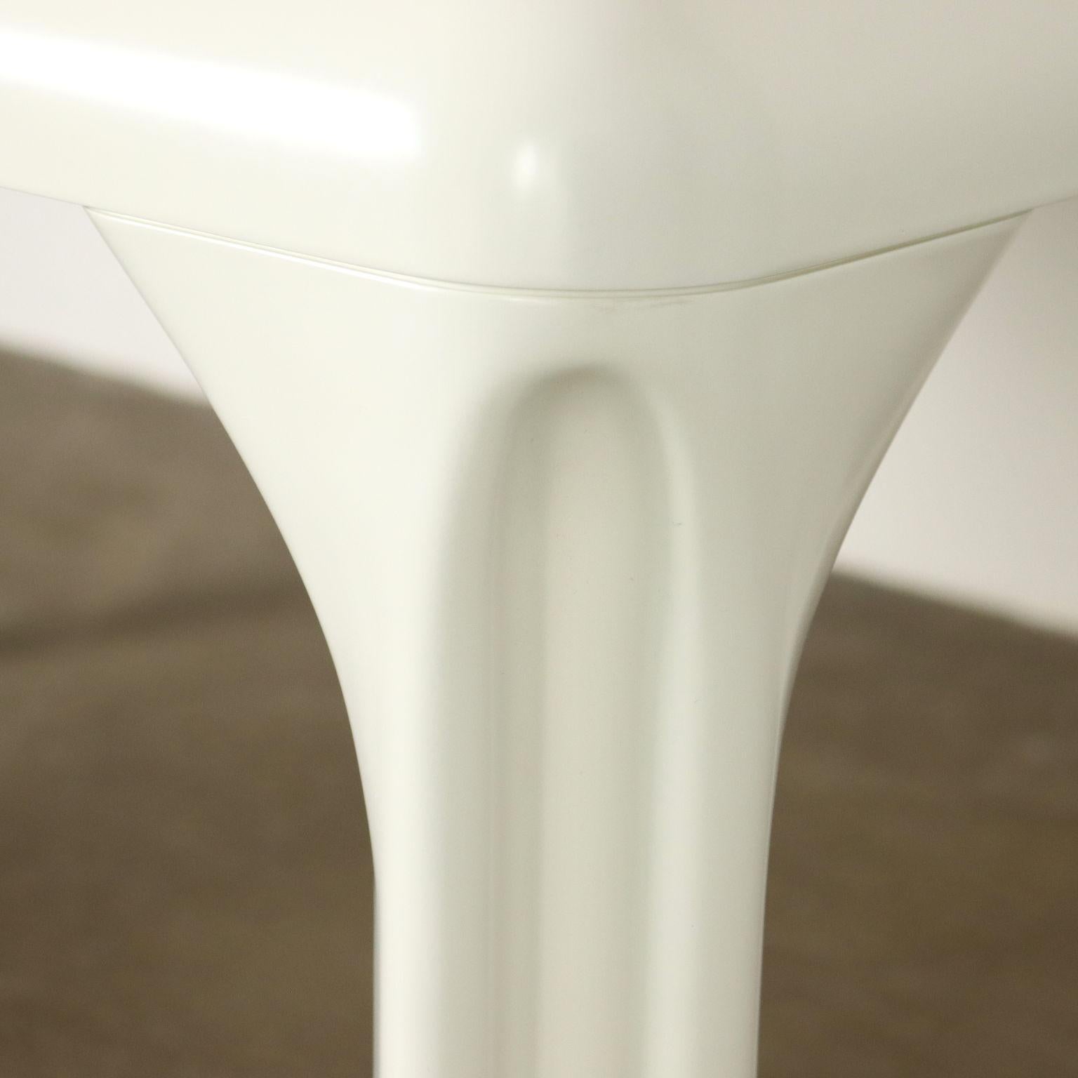 Mesa blanca 