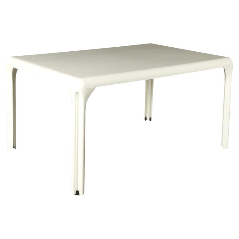 Tavolo 'Stadio 150' di Vico Magistretti bianco anni 70 at 1stDibs